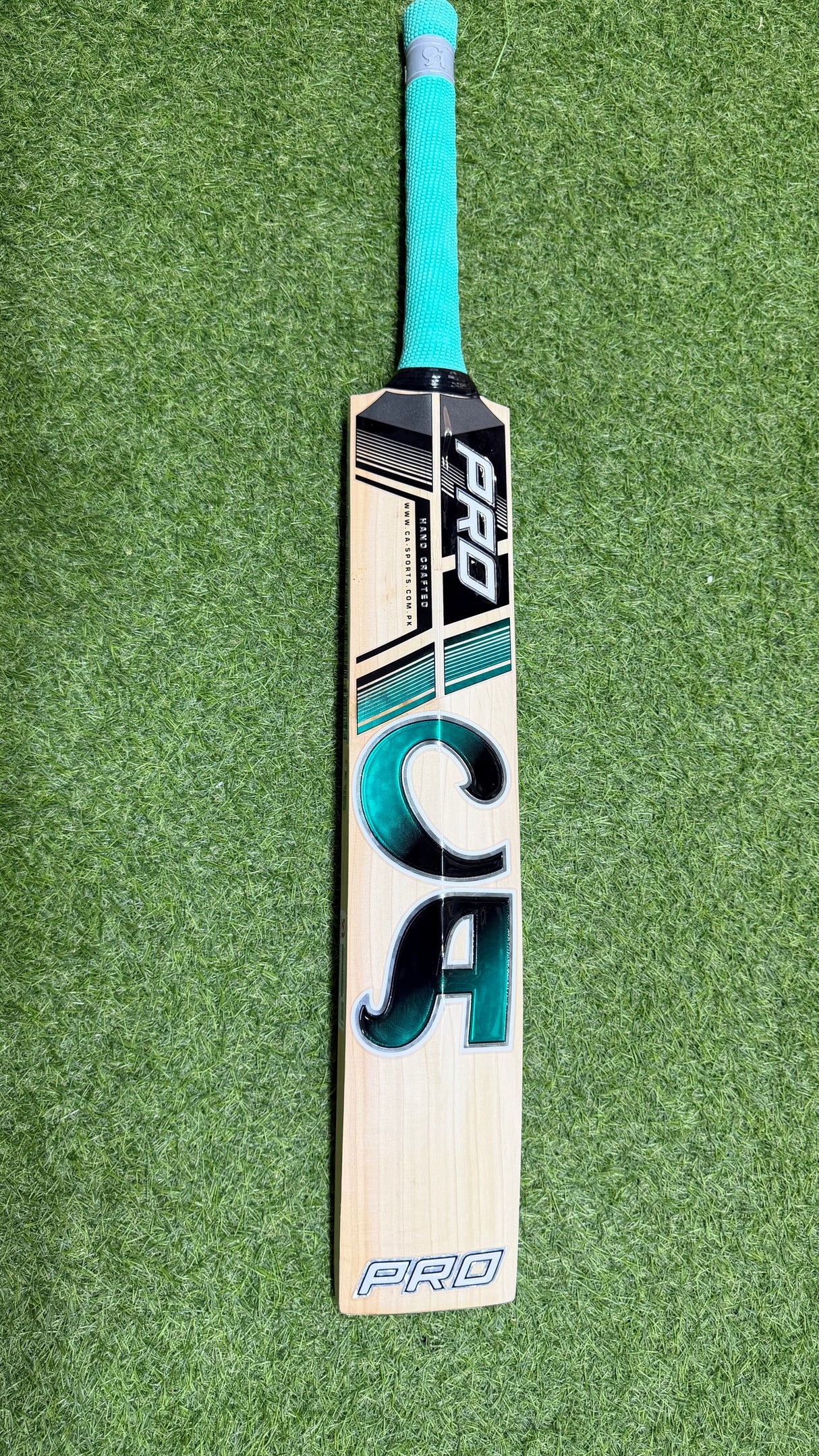 CA Pro 10000 English Willow Cricket bat -7 Grains 1154g