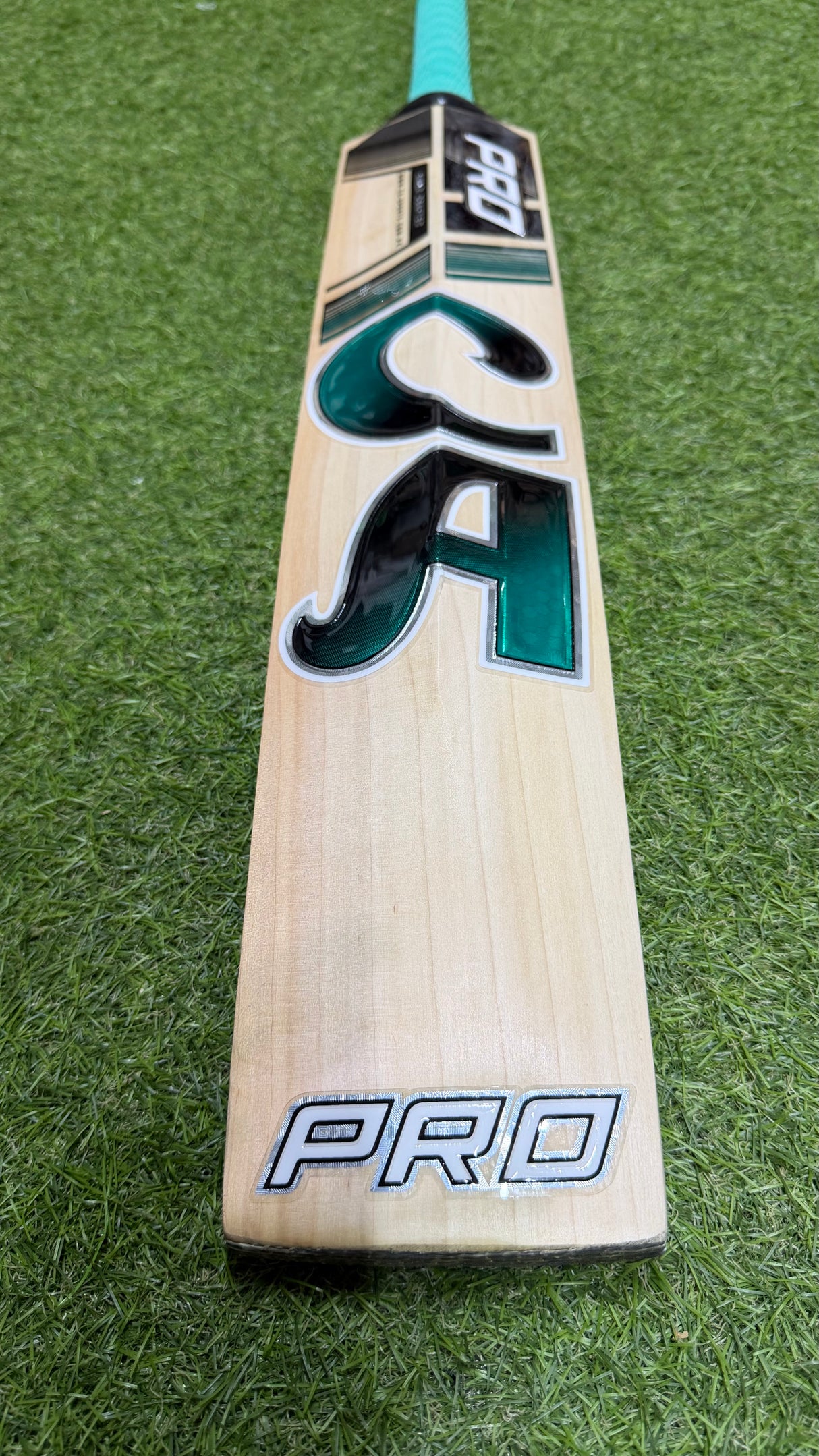 CA Pro 10000 English Willow Cricket bat -7 Grains 1154g