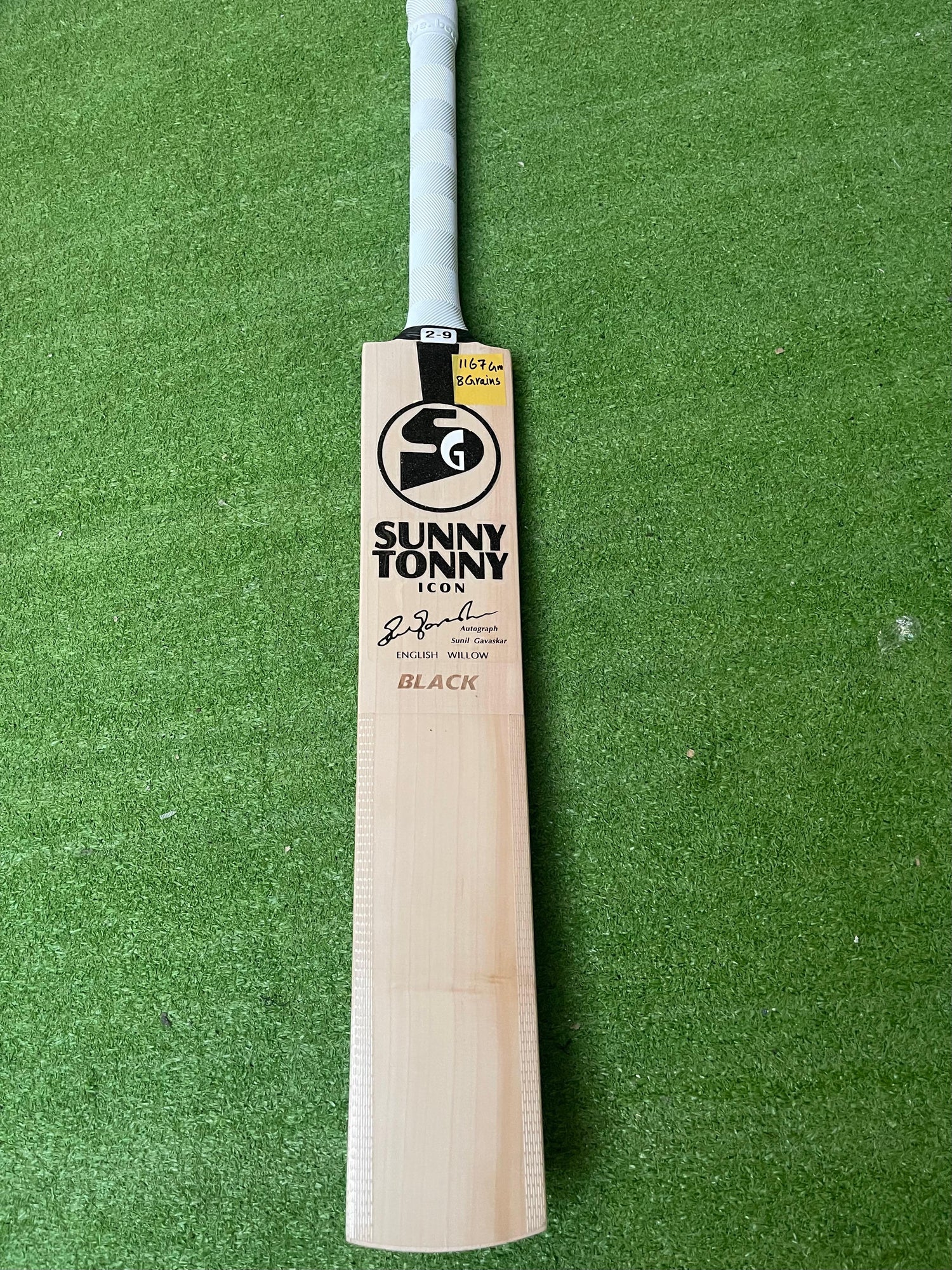 SG SUNNY TONNY ICON BLACK English willow Cricket Bat -1167g- 8 Grains