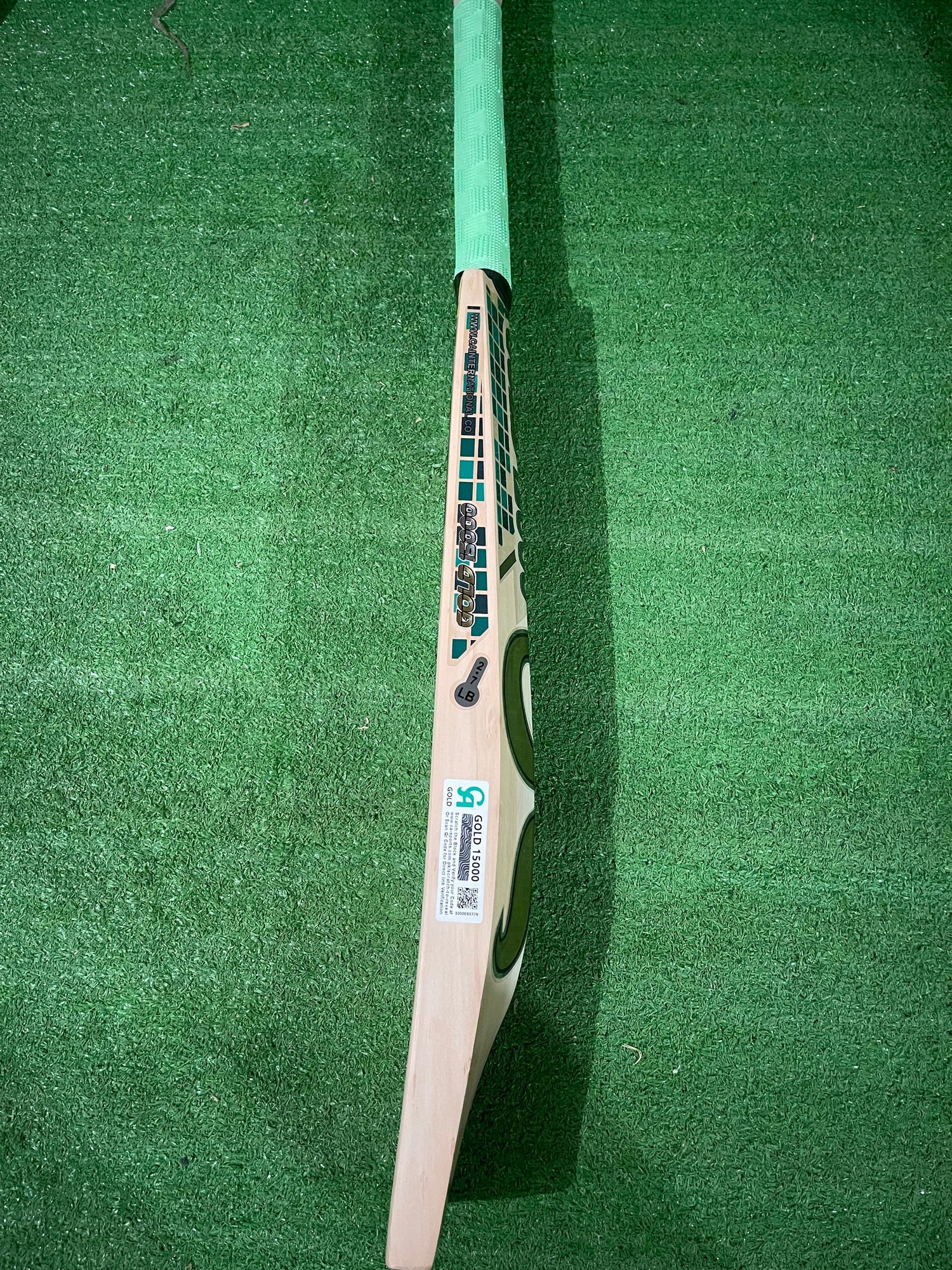 CA Gold 15000 English Willow Bat  - 6 Grains- 1168g