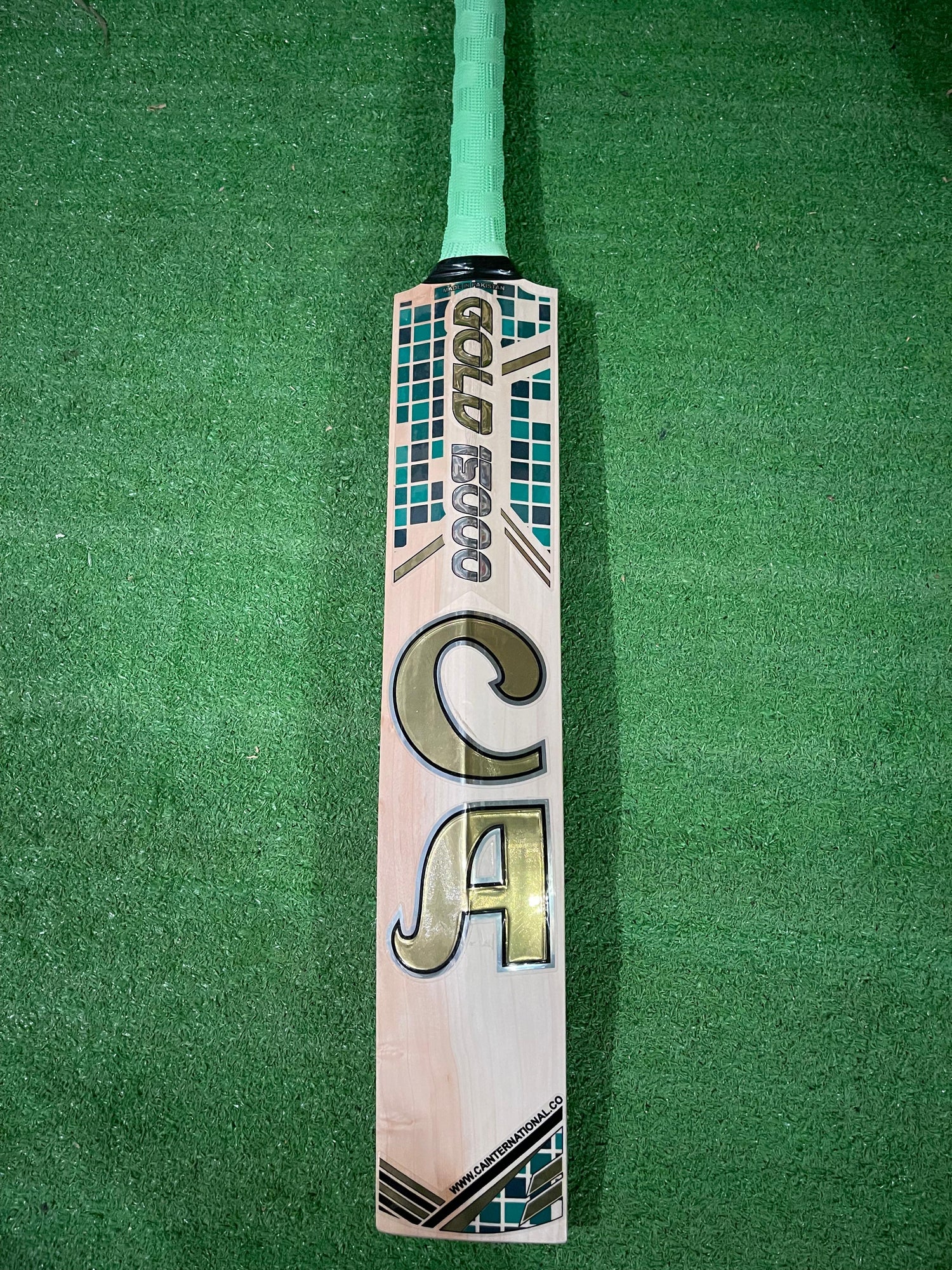 CA Gold 15000 English Willow Bat  - 6 Grains- 1168g