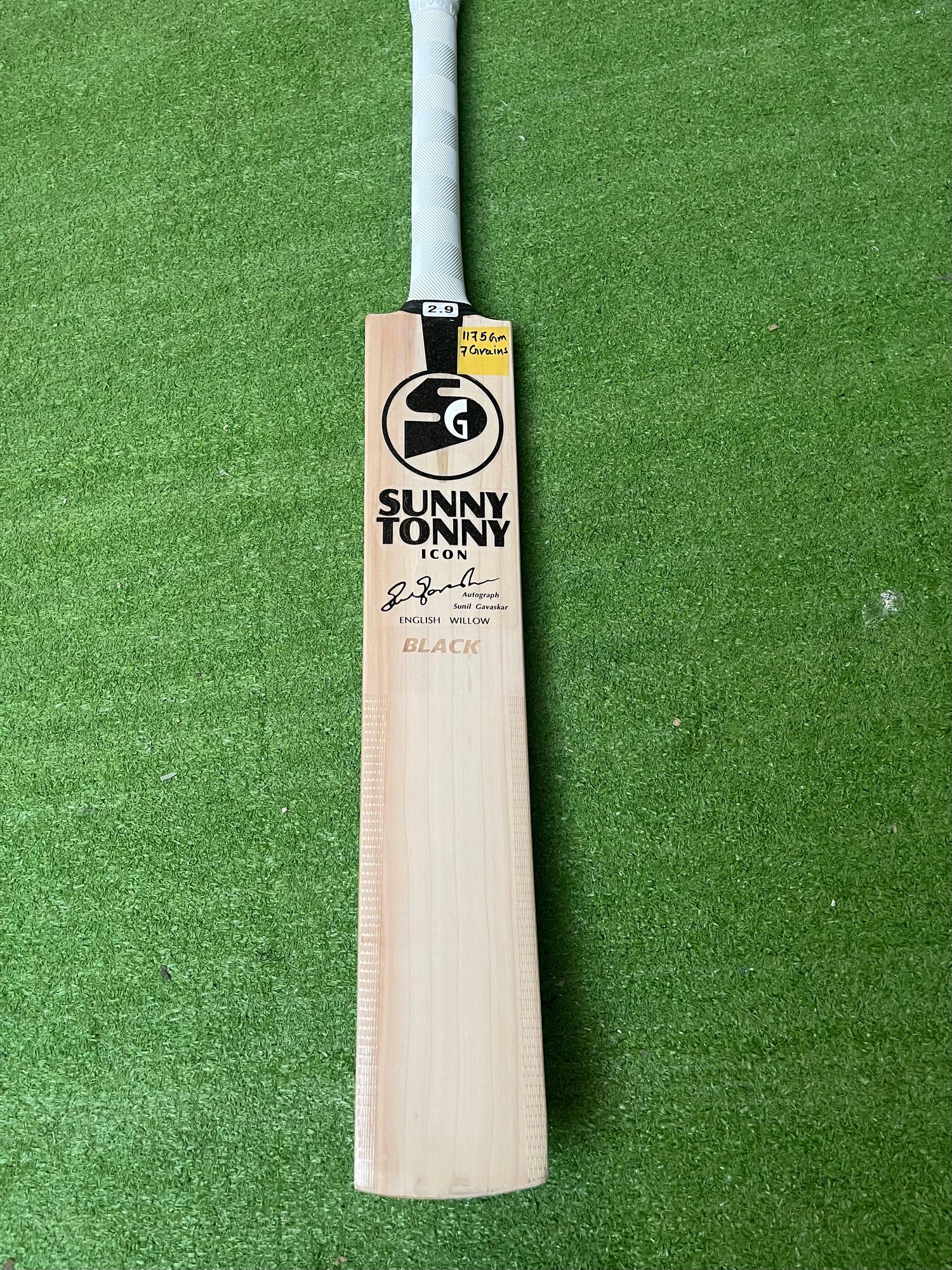 SG SUNNY TONNY ICON BLACK English willow Cricket Bat -1175g- 7 Grains