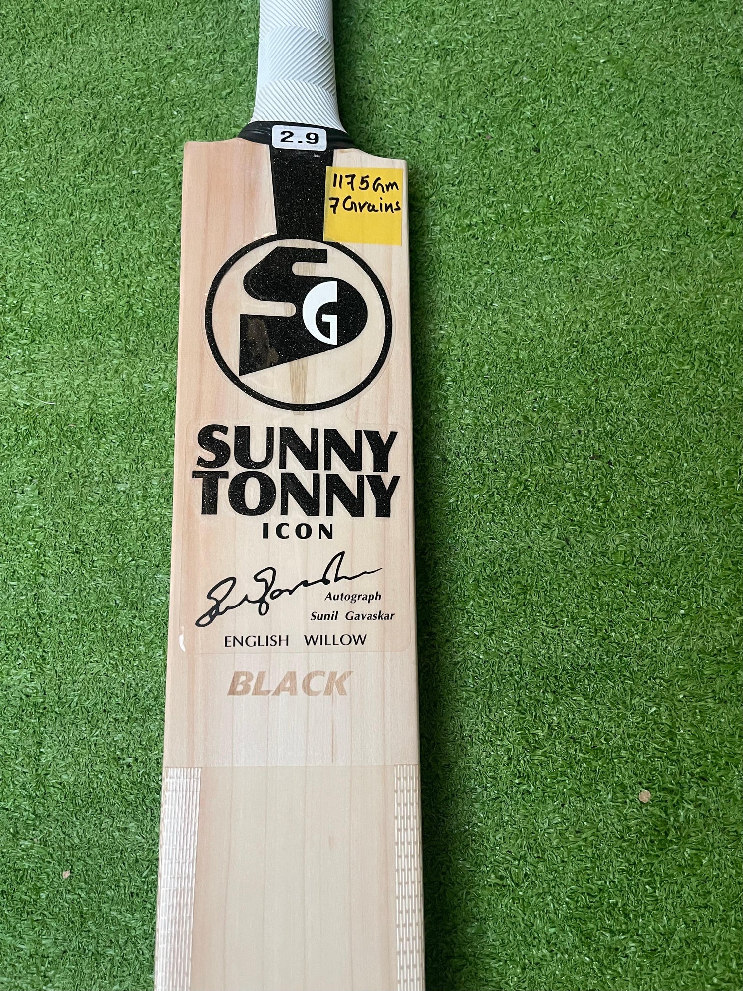 SG SUNNY TONNY ICON BLACK English willow Cricket Bat -1175g- 7 Grains
