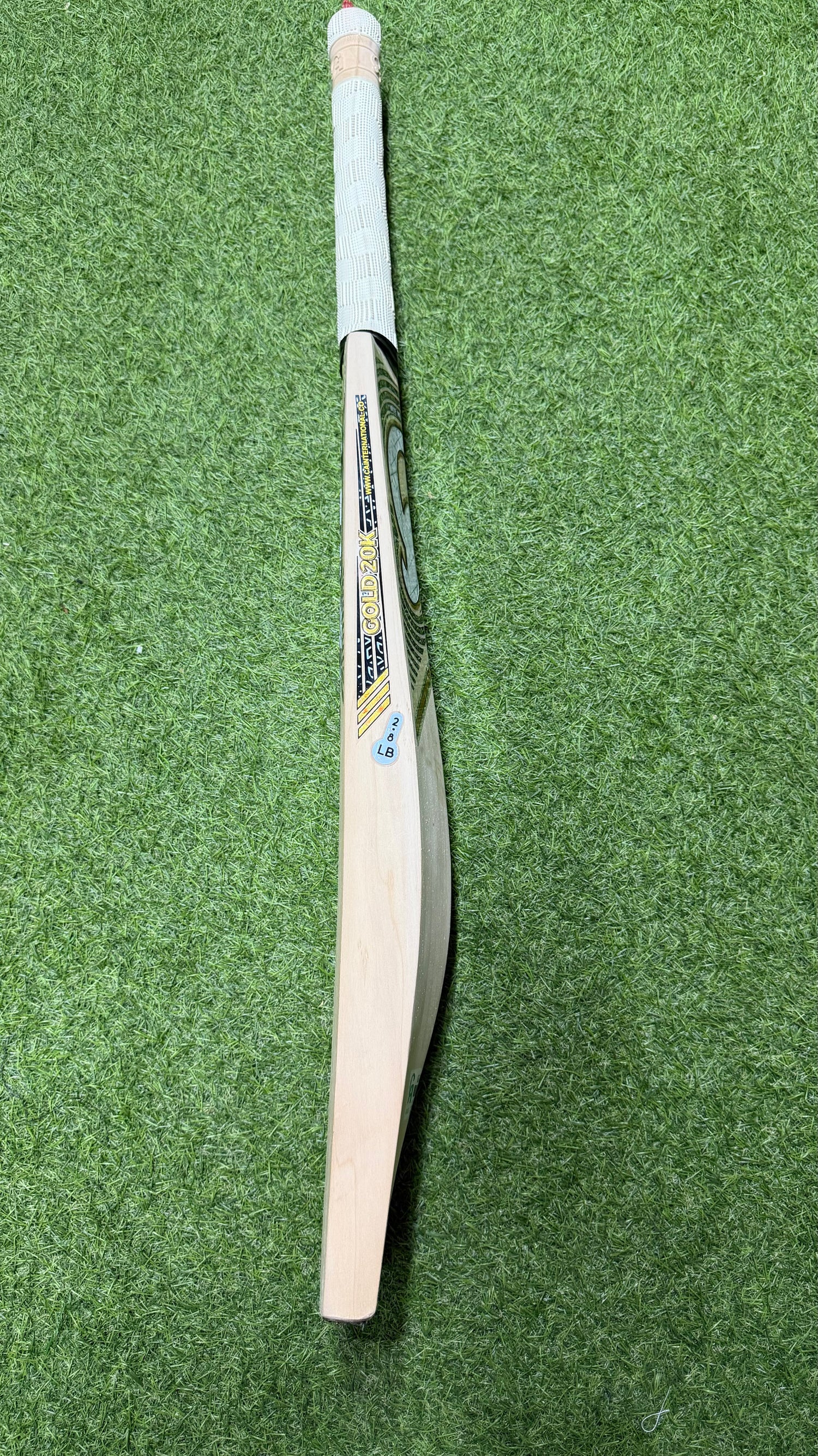 CA Gold 20k Cricket Bat-English Willow-11 Grains-1187g