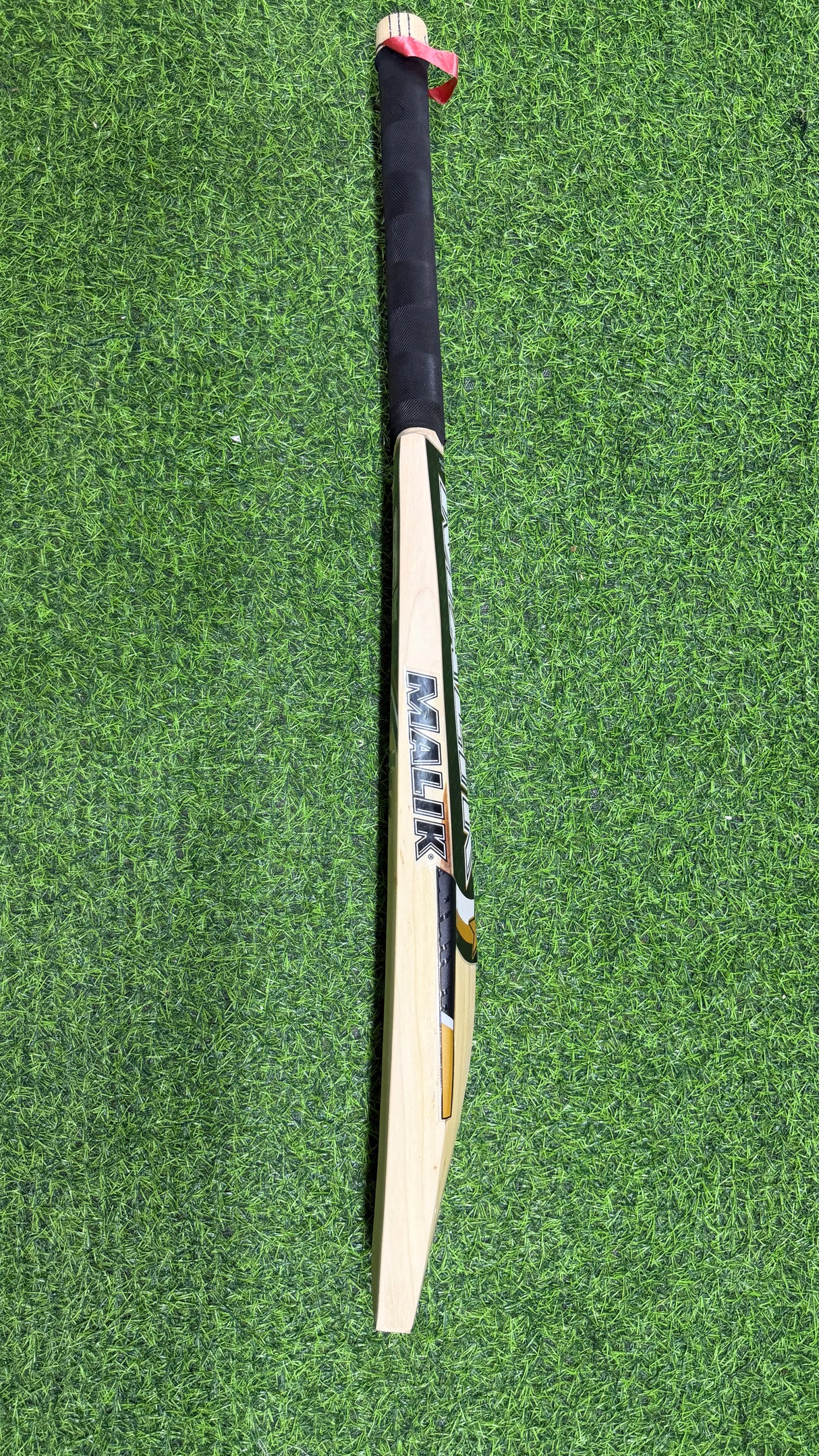 MB MALIK Performance English Willow Cricket bat-1187g-8 Grains