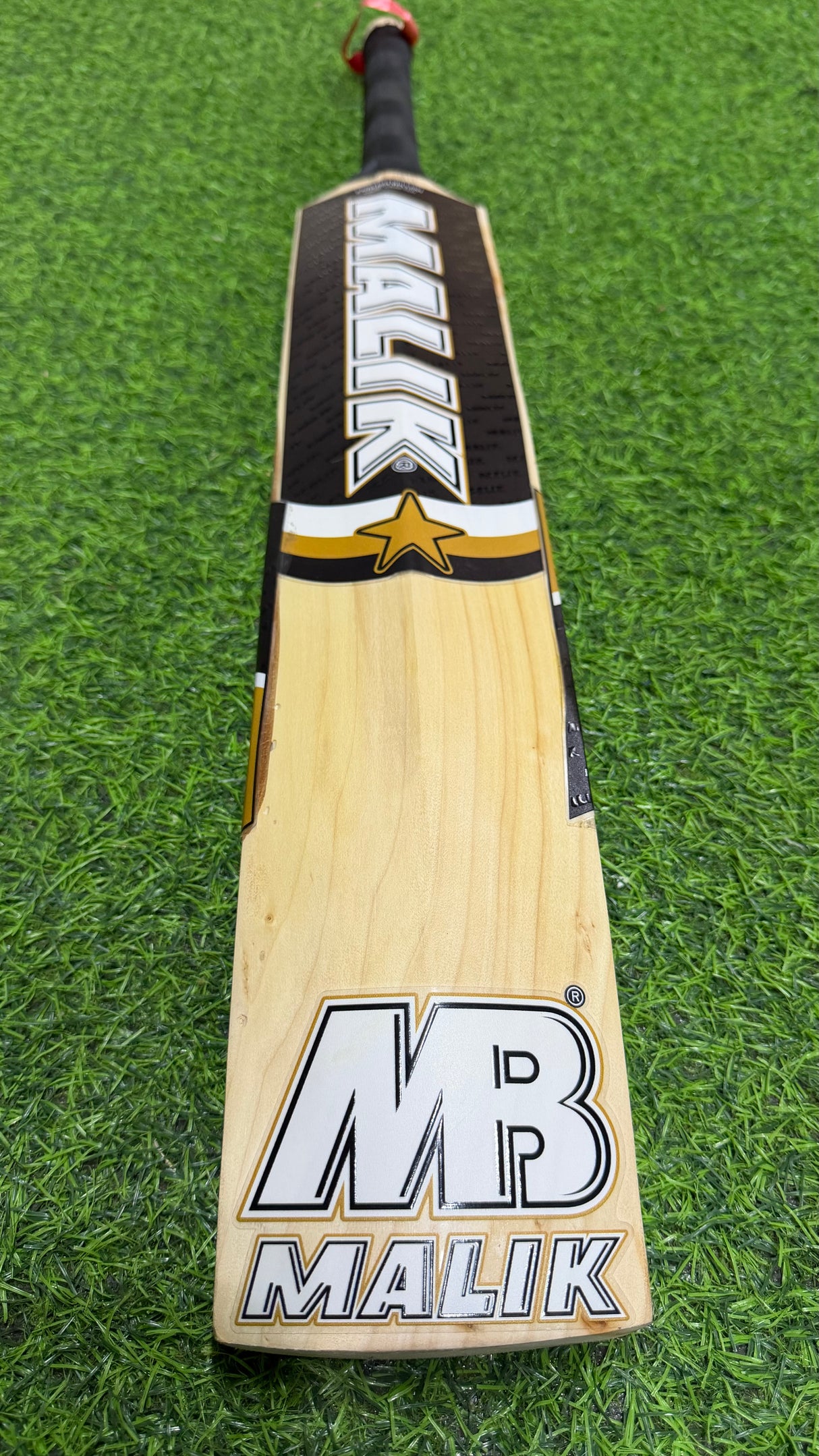 MB MALIK Performance English Willow Cricket bat-1187g-8 Grains