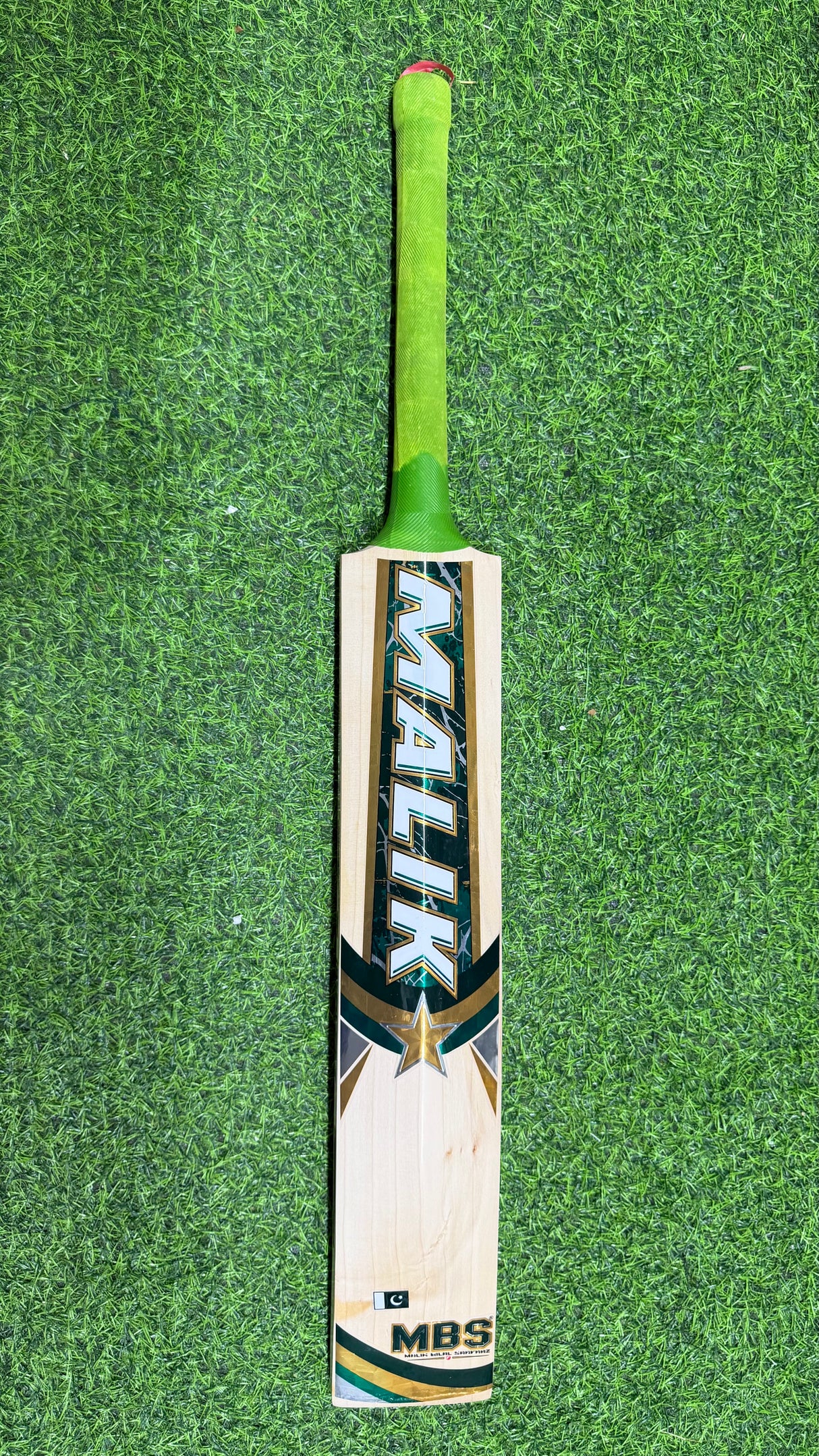MB MALIK Players edition English Willow Cricket bat-1190g-7 Grains