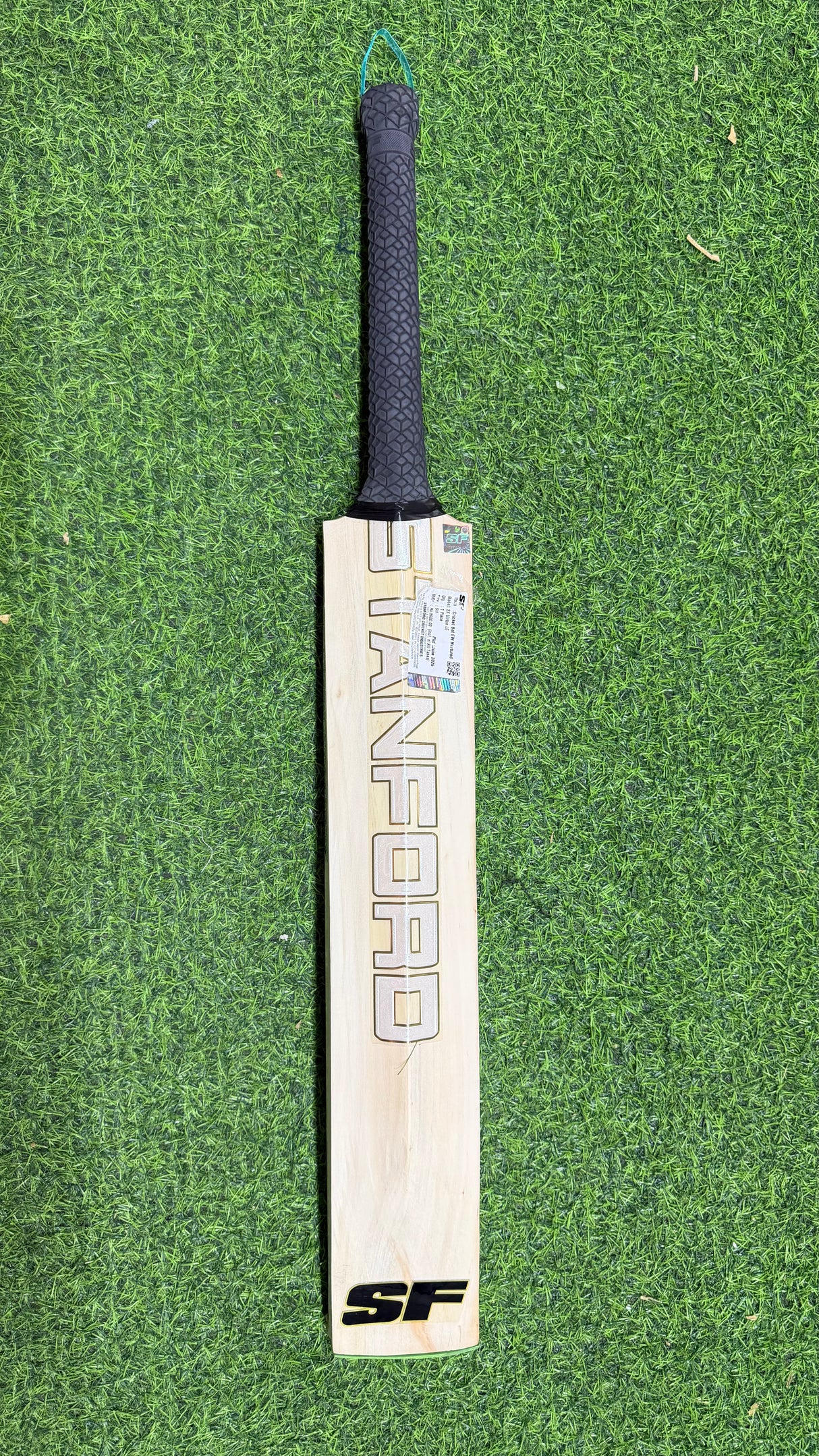 SF VIRTUE LE- English Willow-Nurtured in India-Cricket Bat -1190g