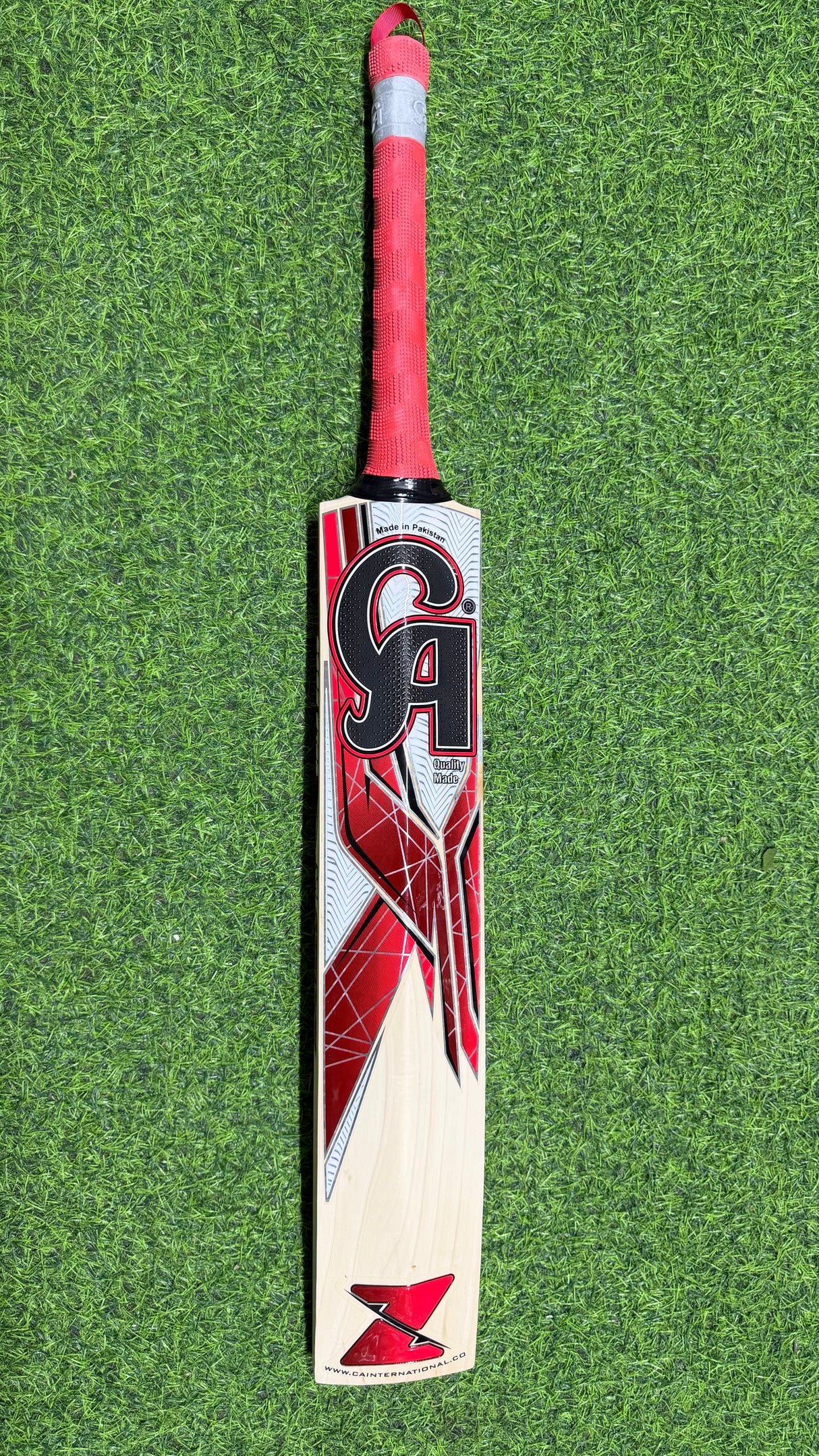 CA Gold 5000 English Willow Cricket Bat-5 Grains 1198