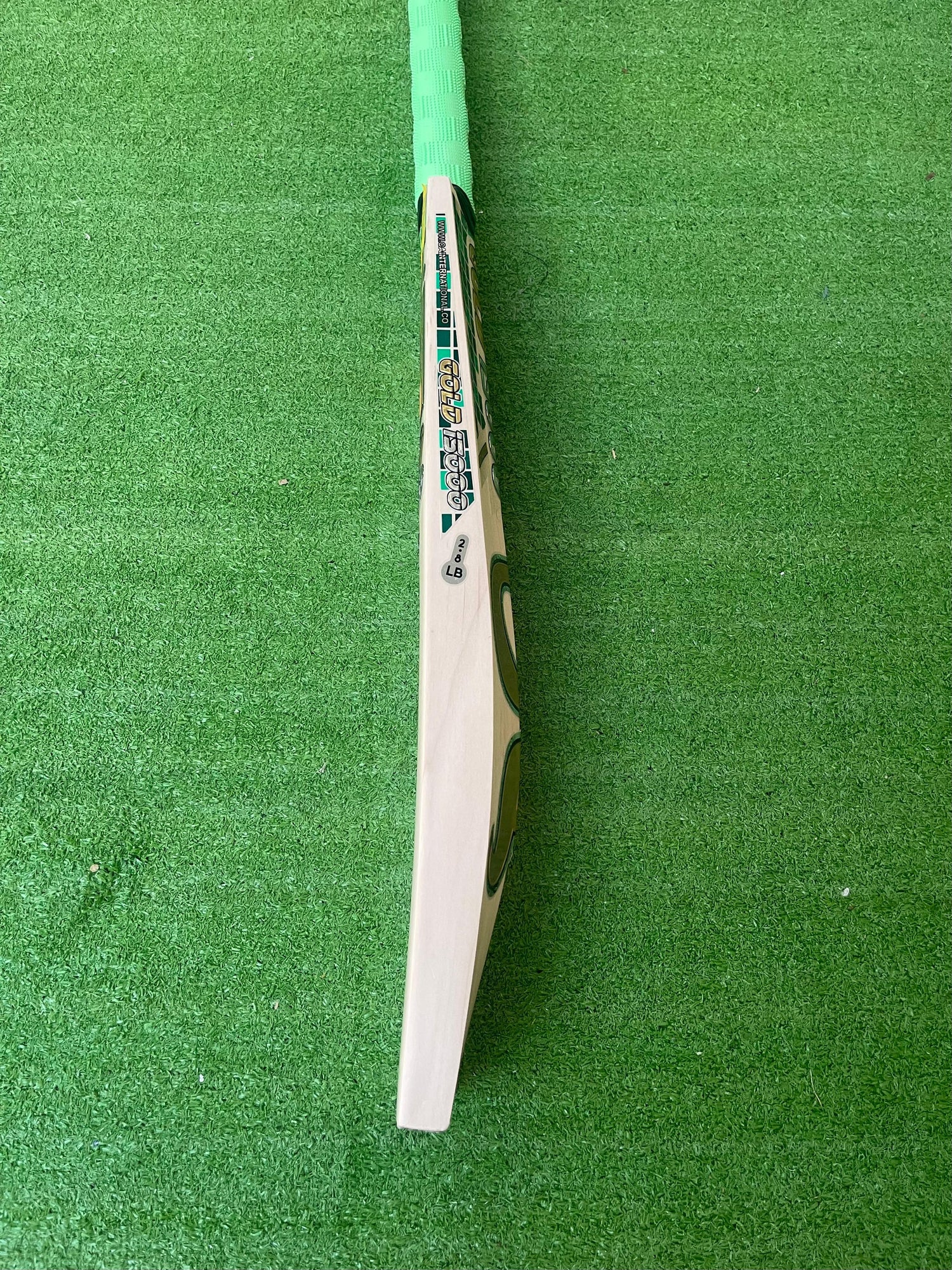 CA Gold 15000 Cricket Bat- English Willow-6 Grains-1215g