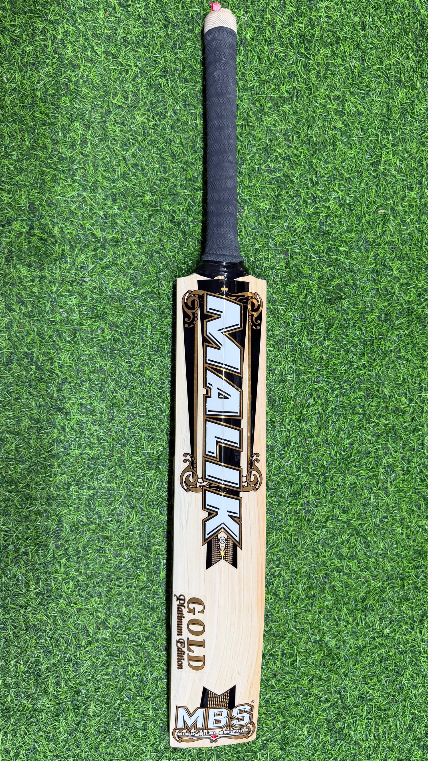 MB MALIK GOLD PLATINUM English Willow Cricket Bat-8 Grains -1243g