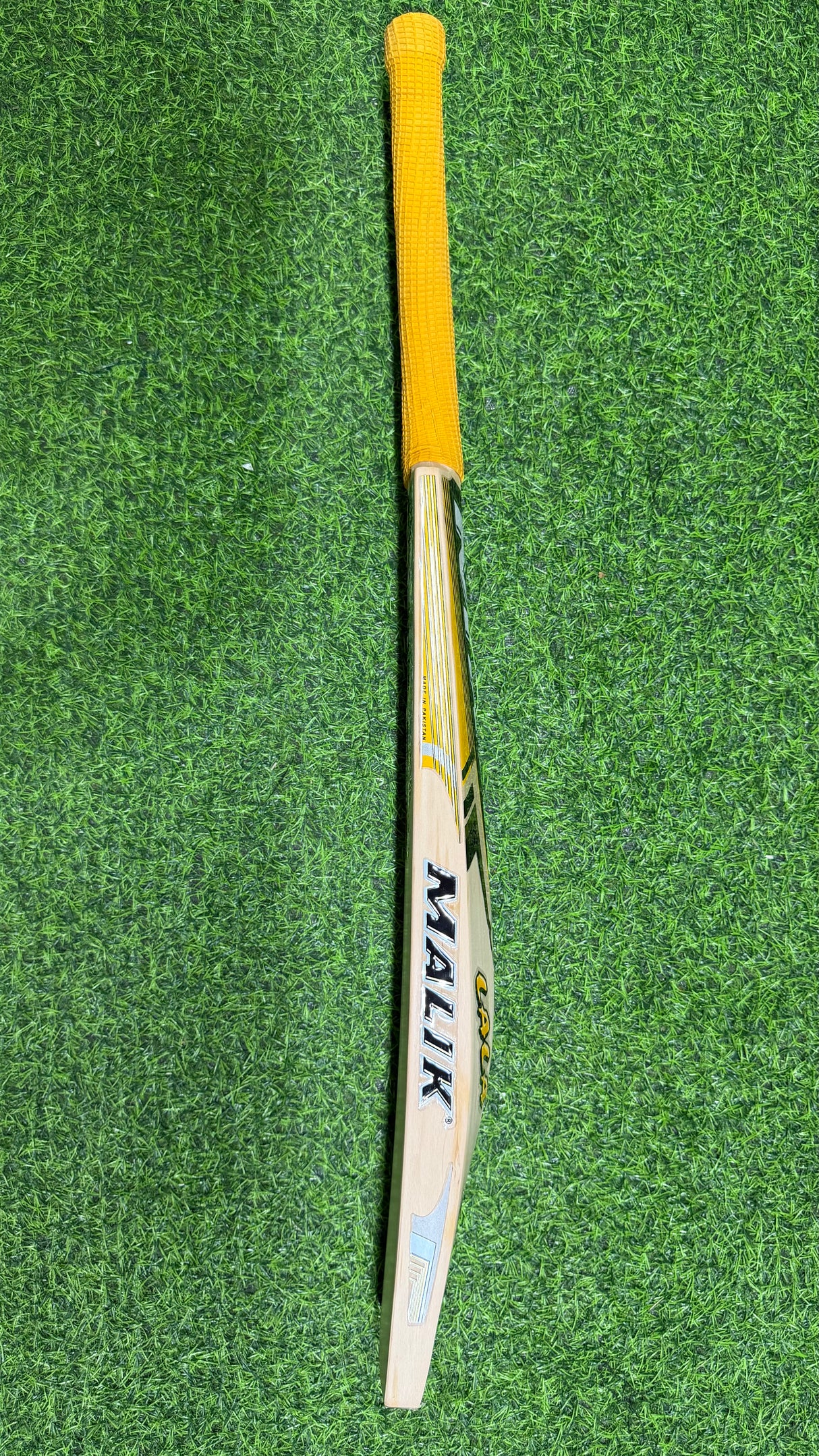 MB MALIK LALA English Willow Cricket bat-6 GRAINS-1270g