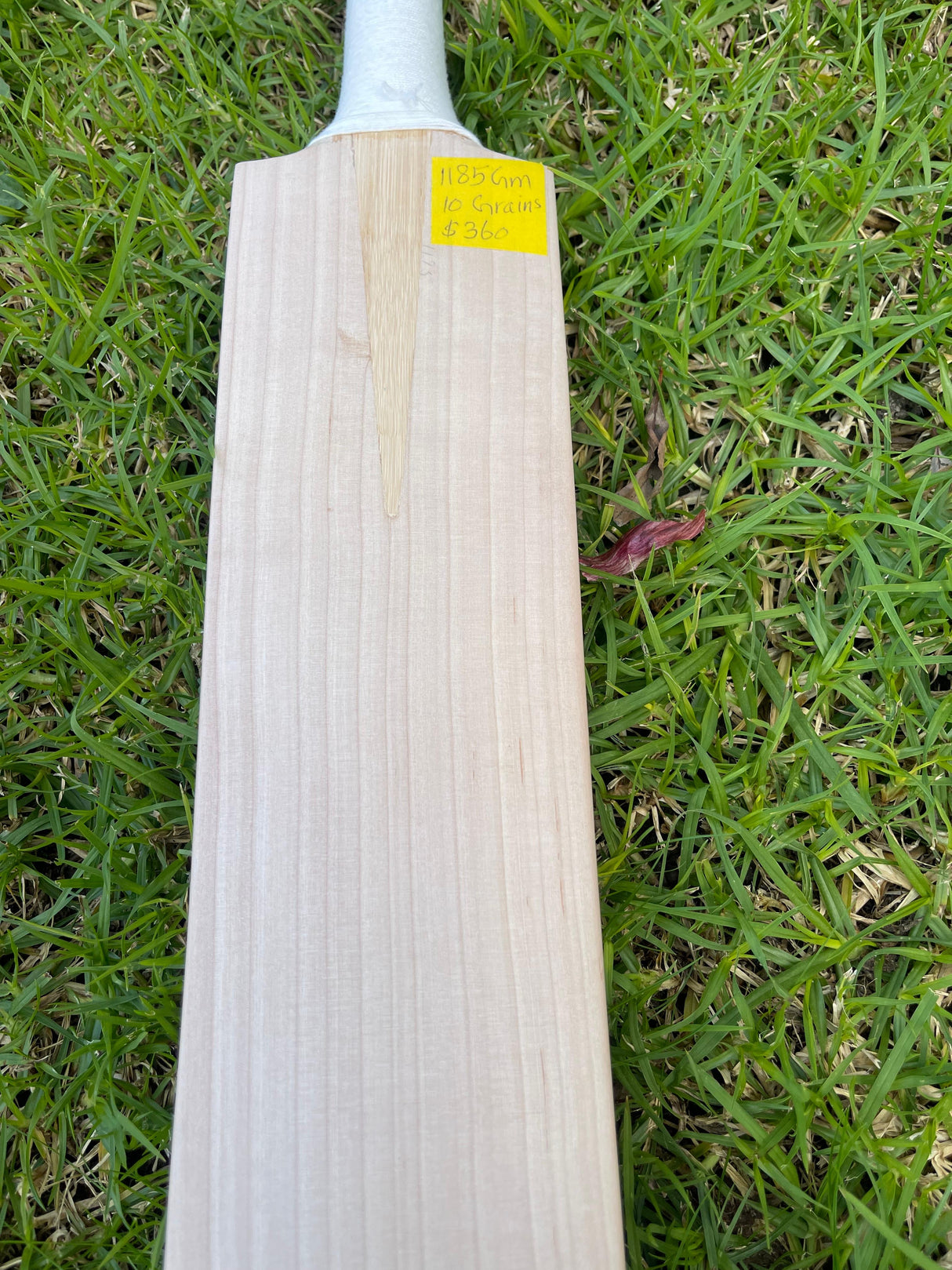 English Willow Cricket Bat - Non Branded | 1185g 10 Grains
