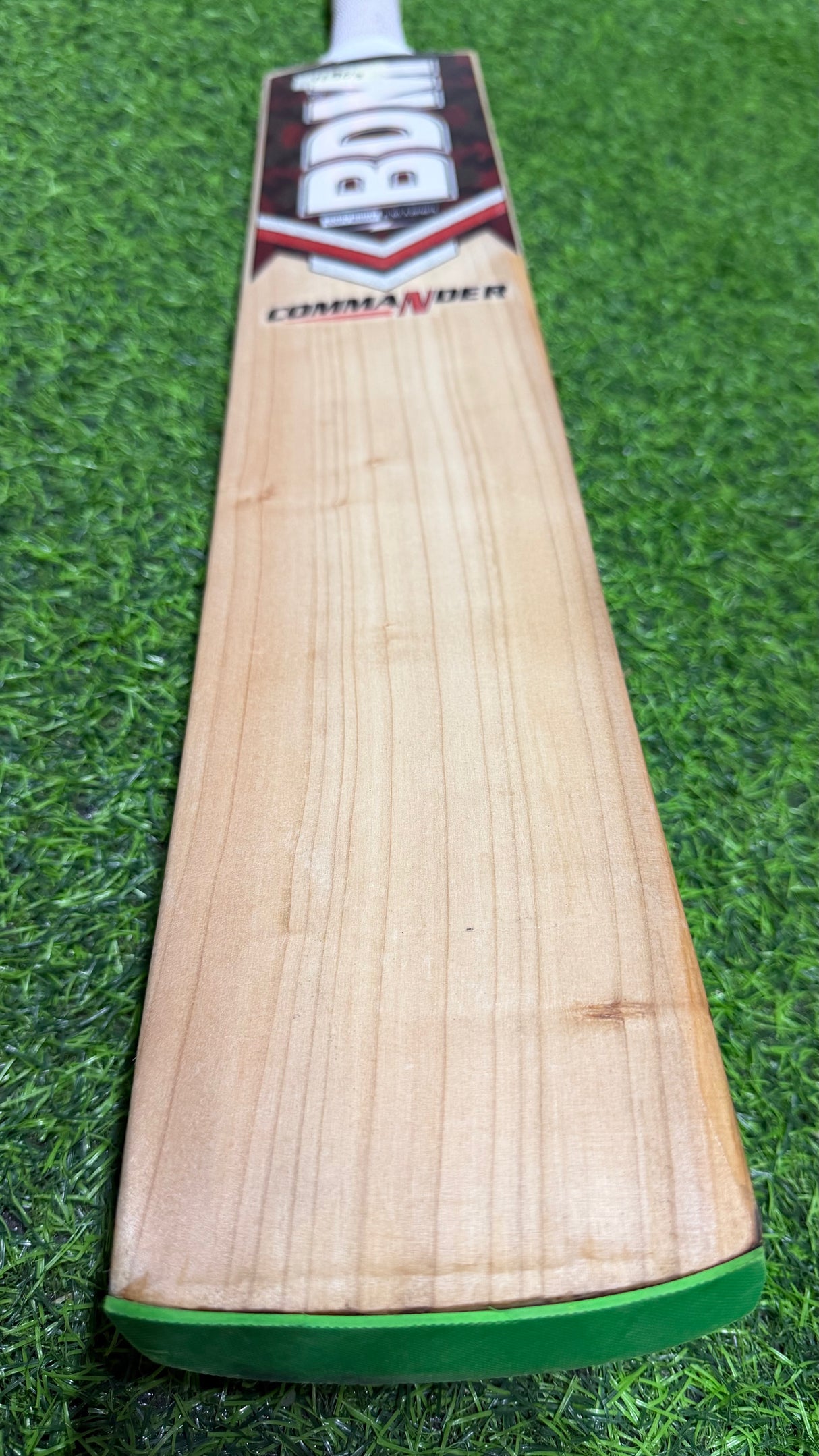 BDM Commander - Kashmir Willow Cricket Bat - 1190g