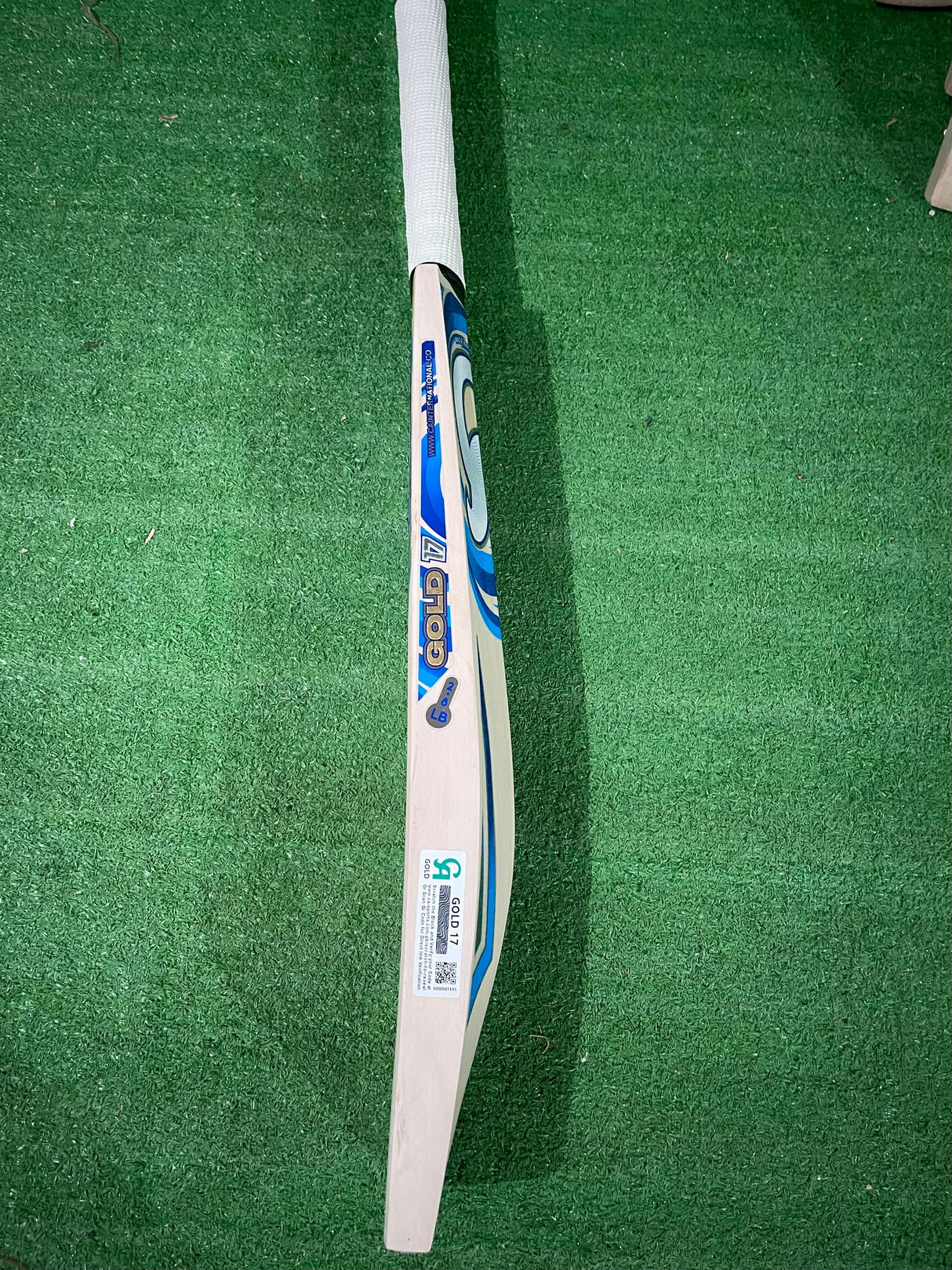 CA GOLD 17 English Willow Cricket Bat -7-Grains-1217g