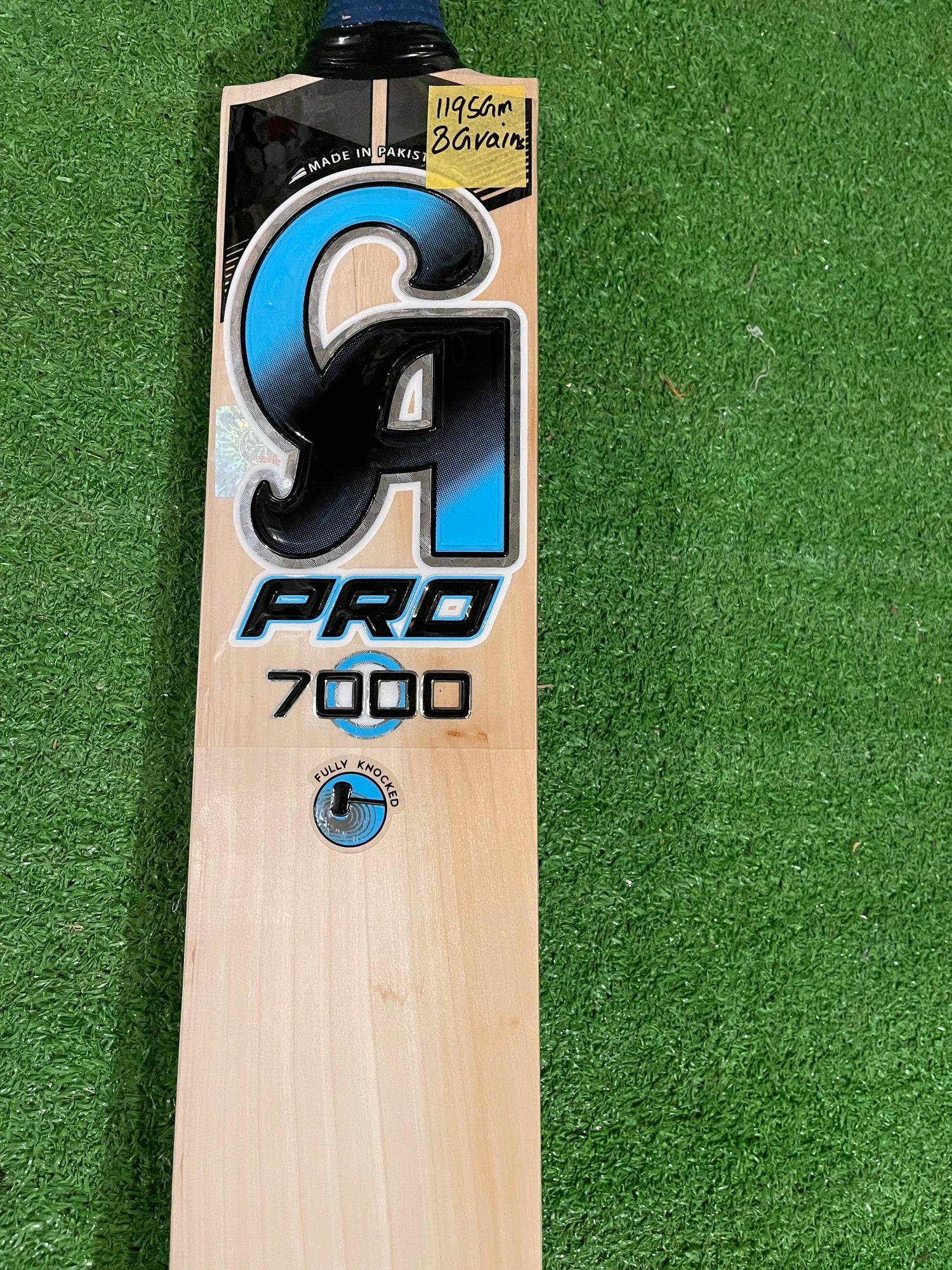 CA PRO 7000 English Willow Cricket Bat-8 Grains-1195g
