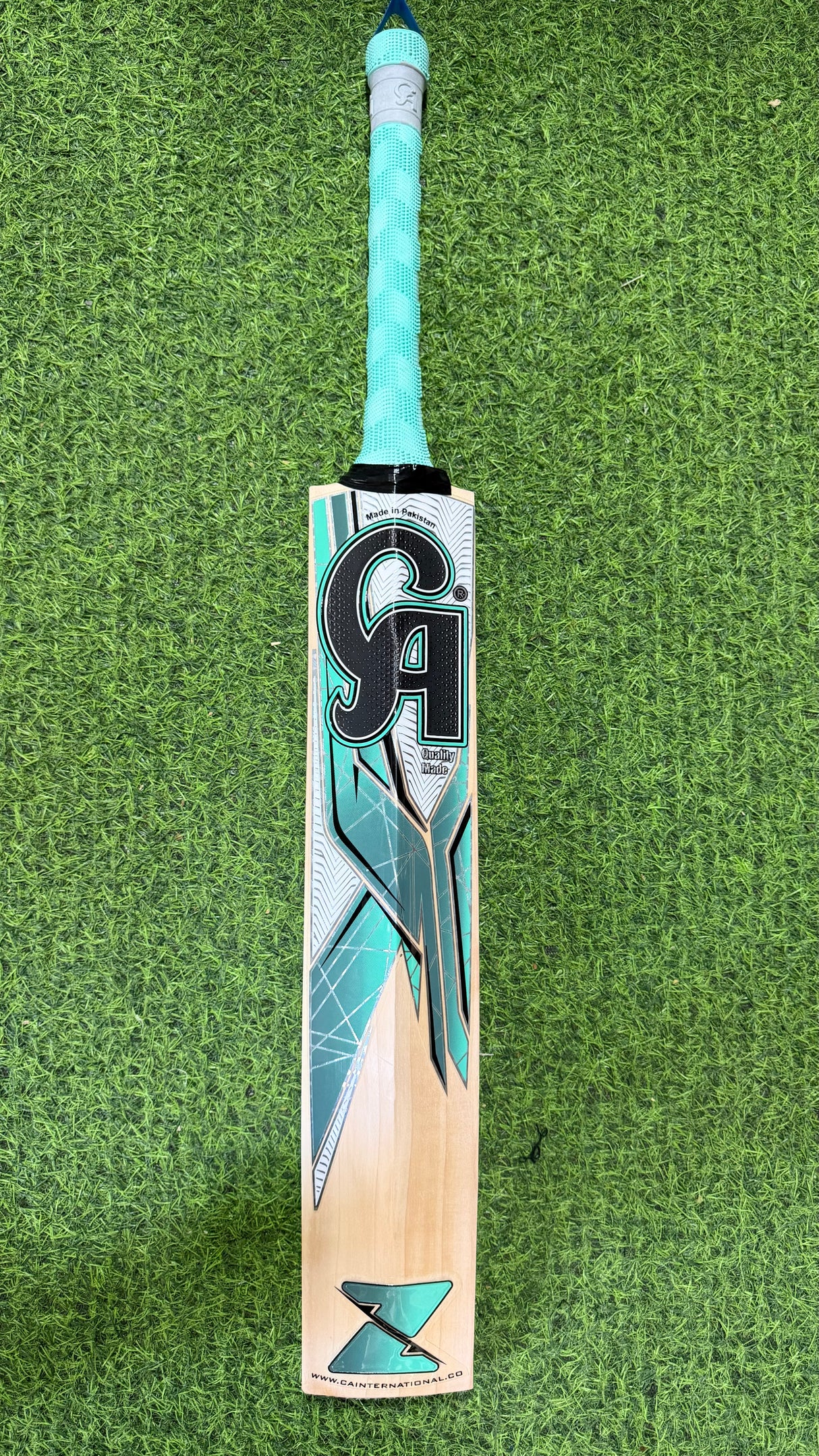 CA Gold 8000 English Willow Cricket Bat / 1200g - 2.7 lb