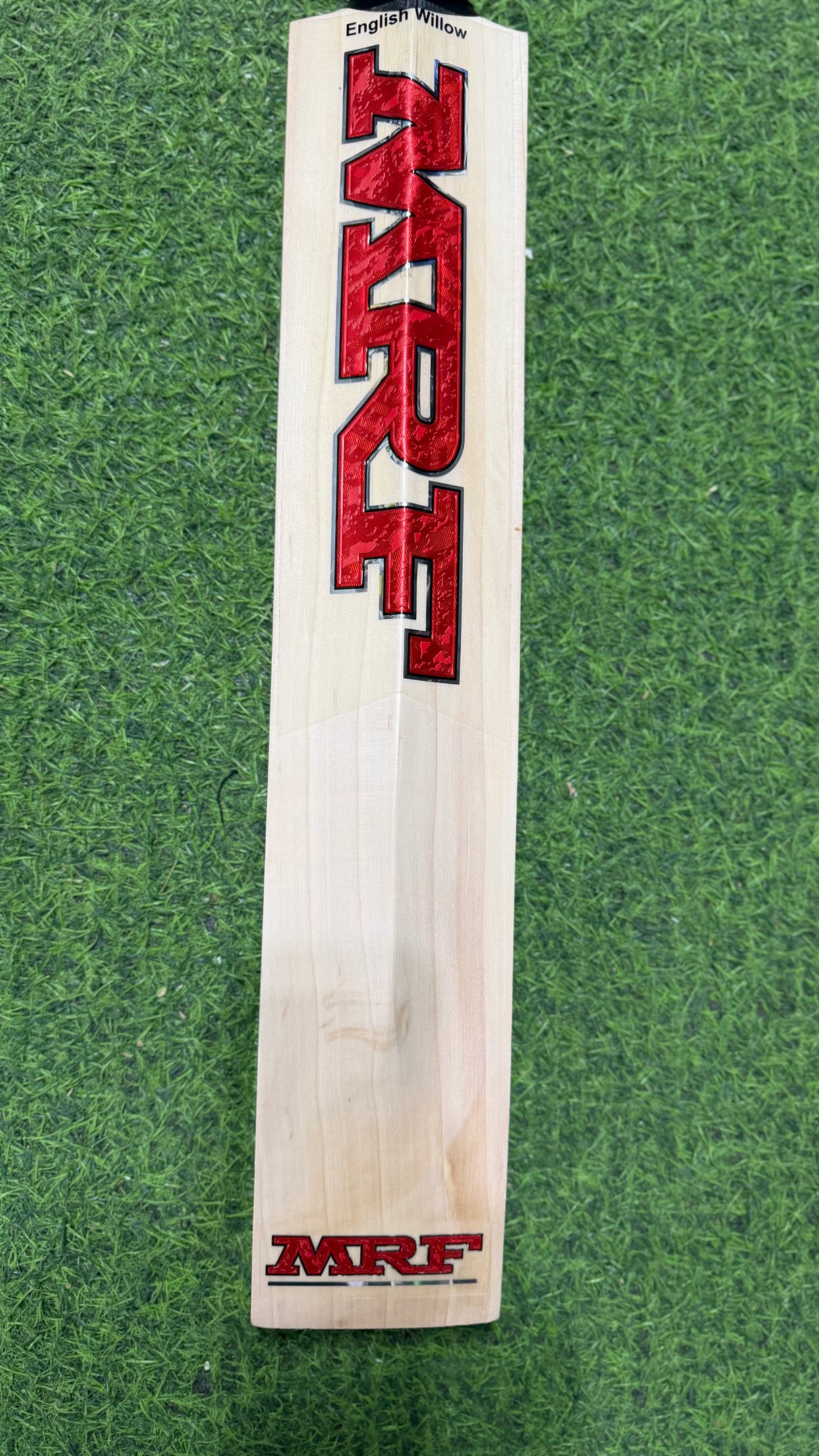 MRF Genius Grand Supreme Edition-Grade-1 English Willow Cricket Bat - 6 Grains / 1170g