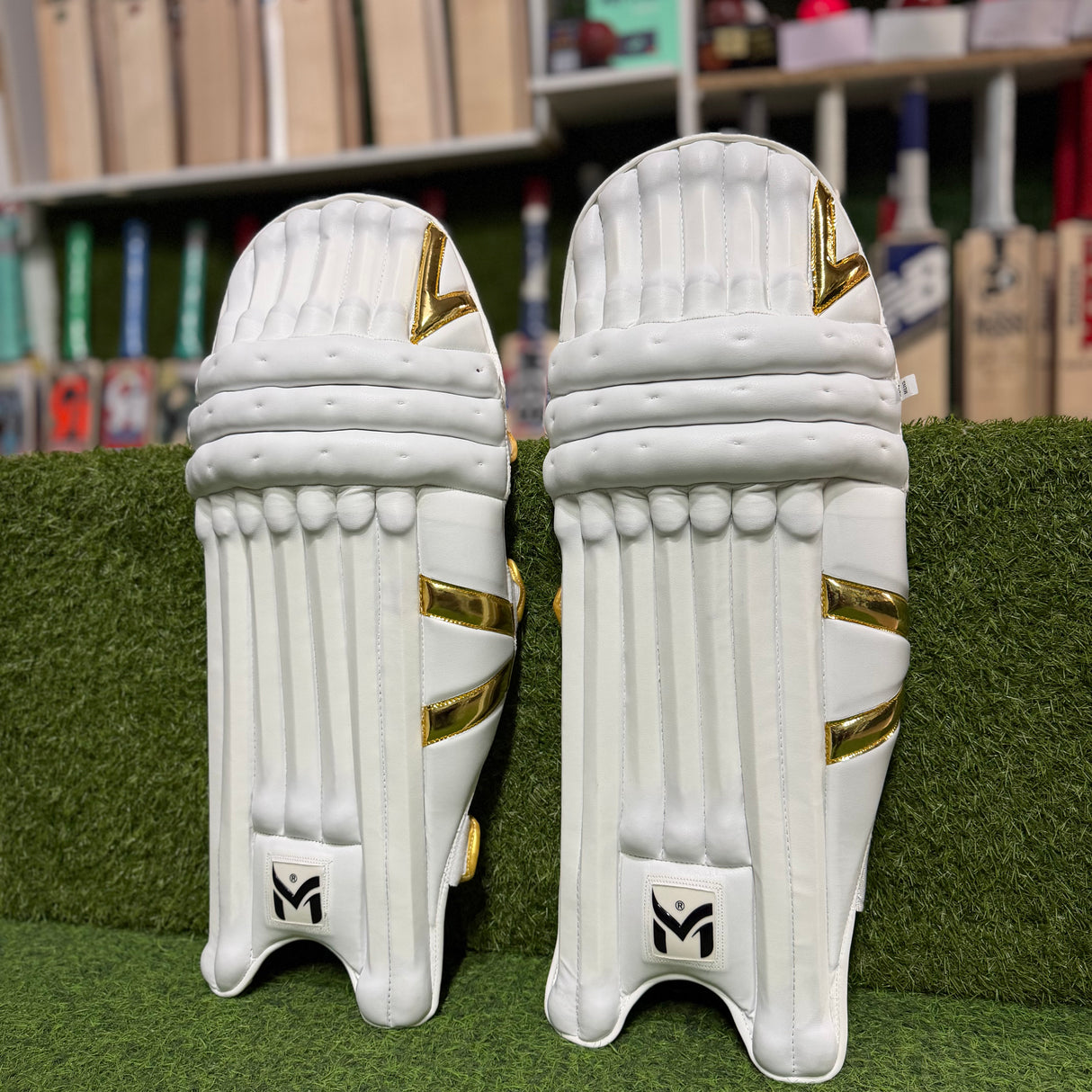 MANAGER Cricket Batting Pads/Leg guards - Senior