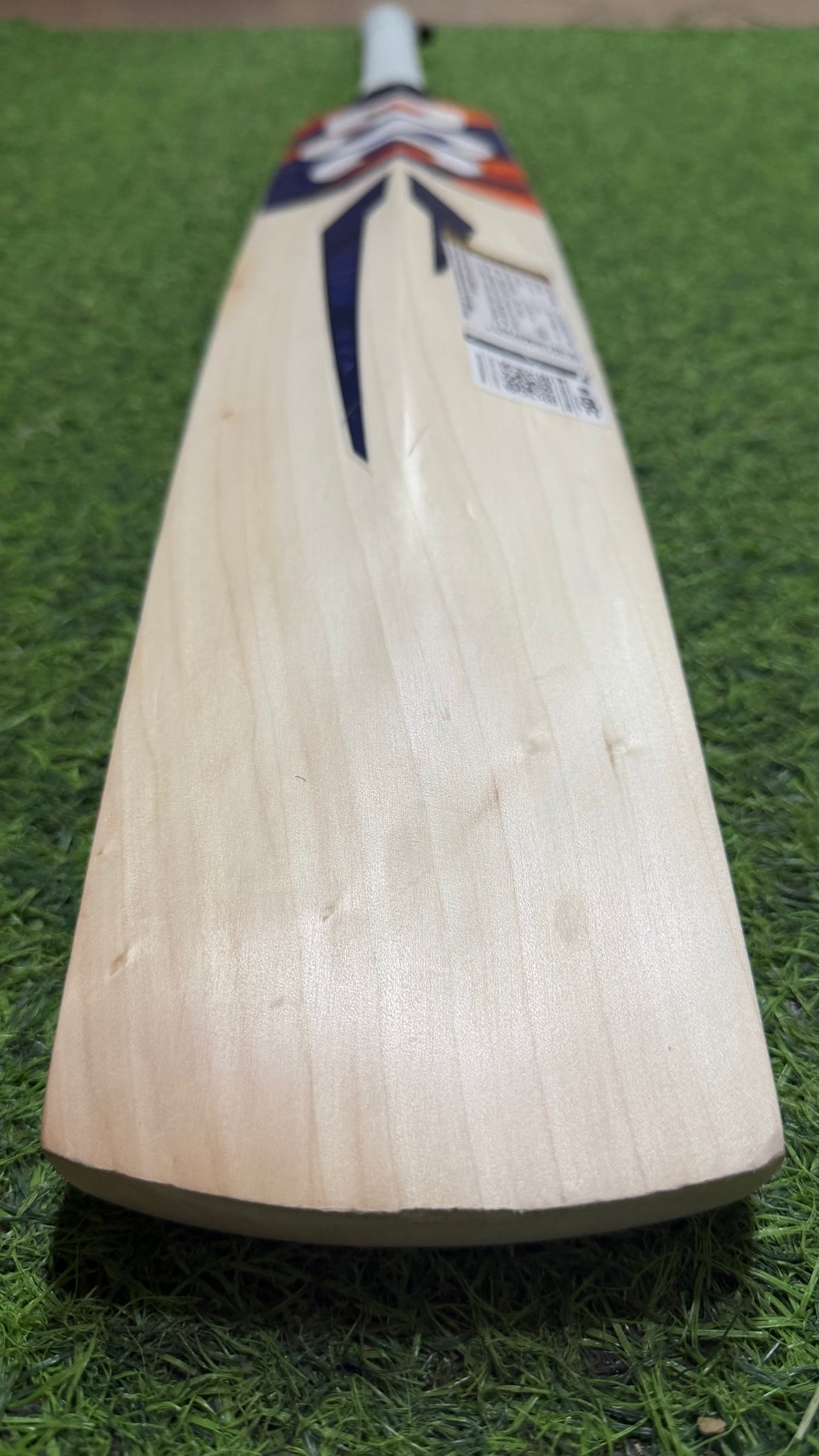 DSC KRUNCH 7.0 Supreme English willow Cricket Bat - 10 Grains - 1170g