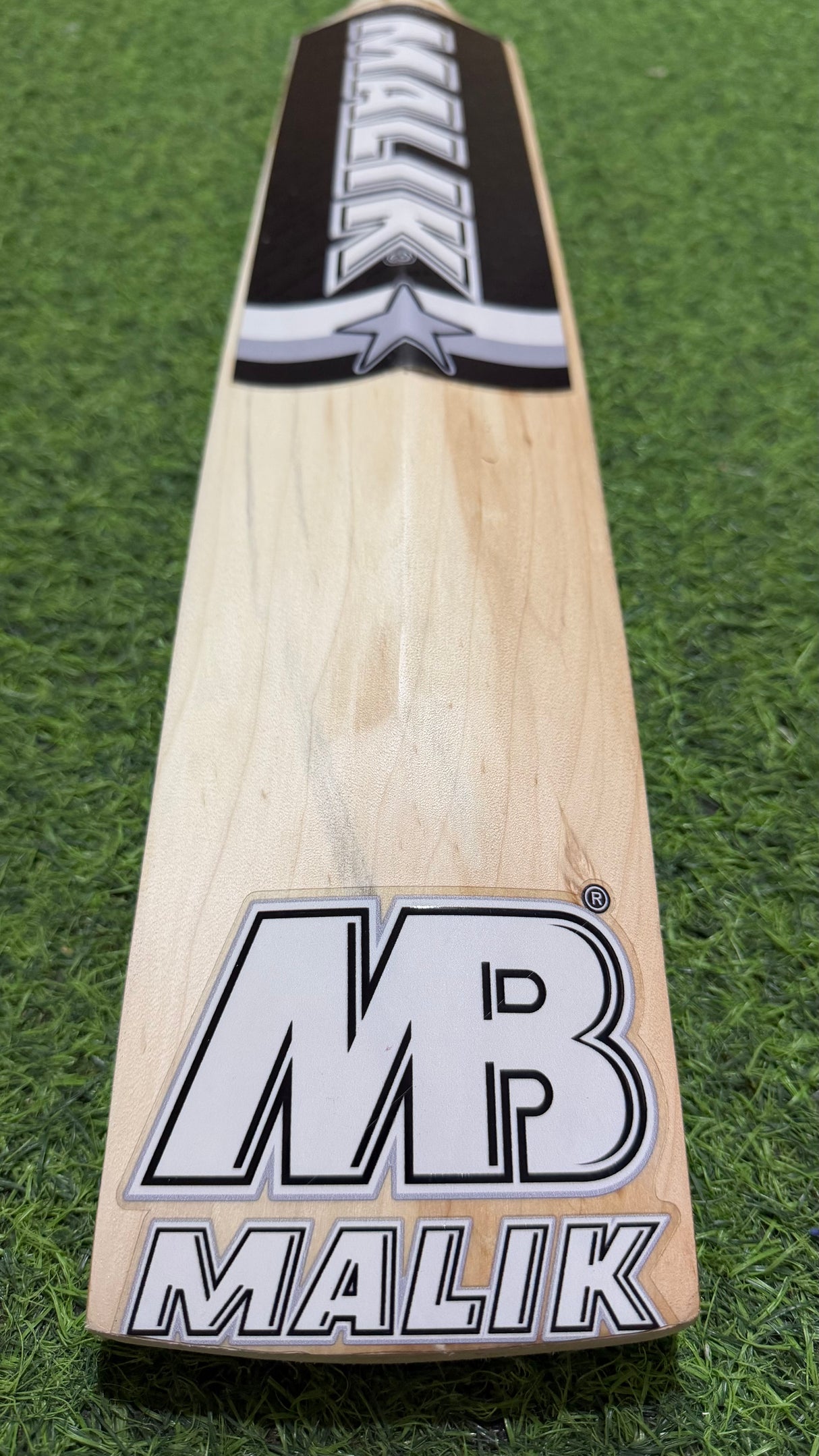 MB MALIK Performance English Willow Cricket bat-1240