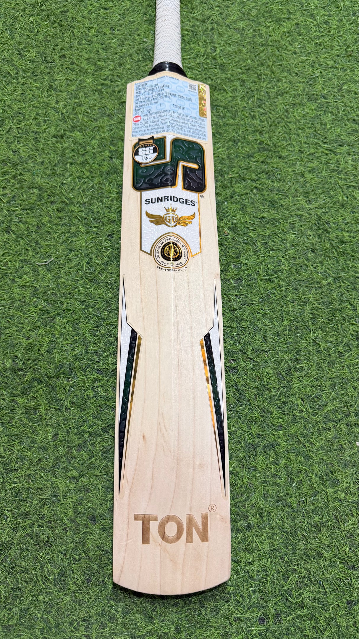 SS Smacker Signature Premium English willow Cricket Bat - 6 Grains - 1150g