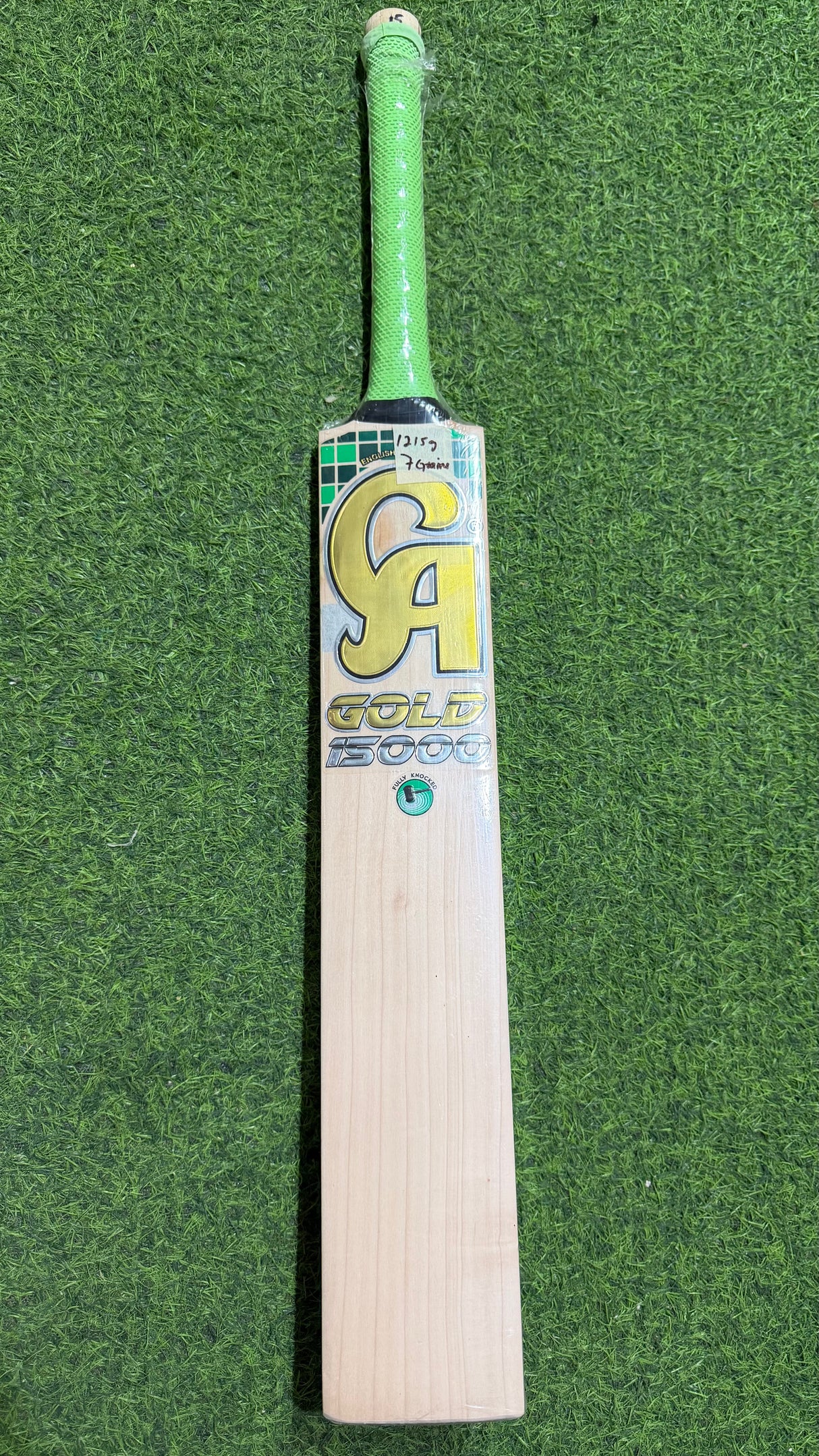CA Gold 15000 Cricket Bat-Grade 1 English Willow-7 Grains-1215g