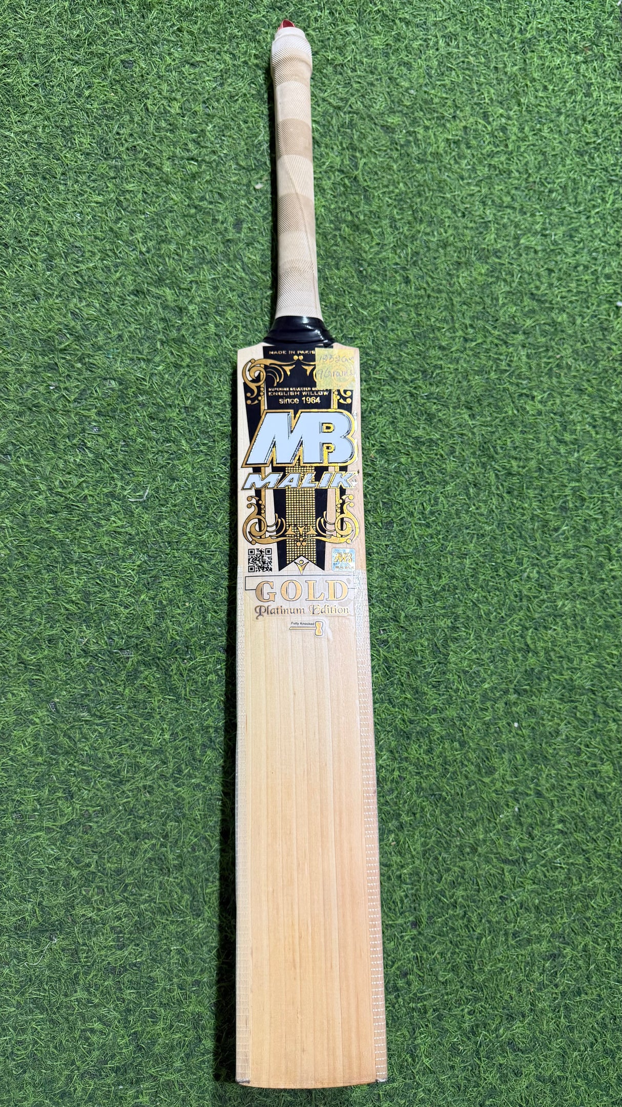 MALIK Gold Platinum-Grade 1 English Willow Cricket Bat-9 Grains -1252 g