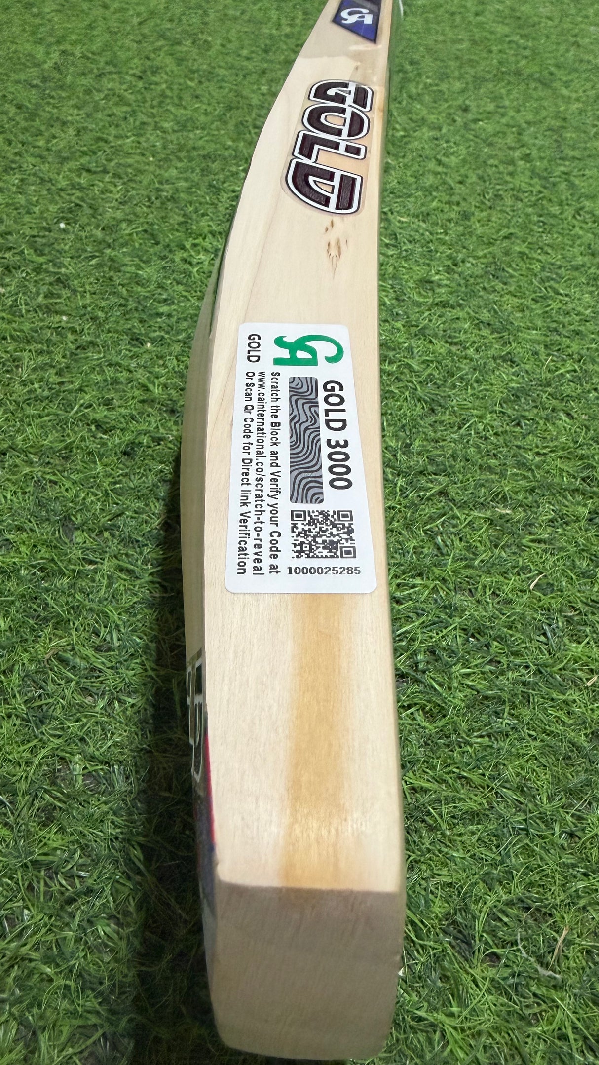 CA Gold 3000 English Willow Cricket bat | 7 Grains - 1175g - 2.7 lb