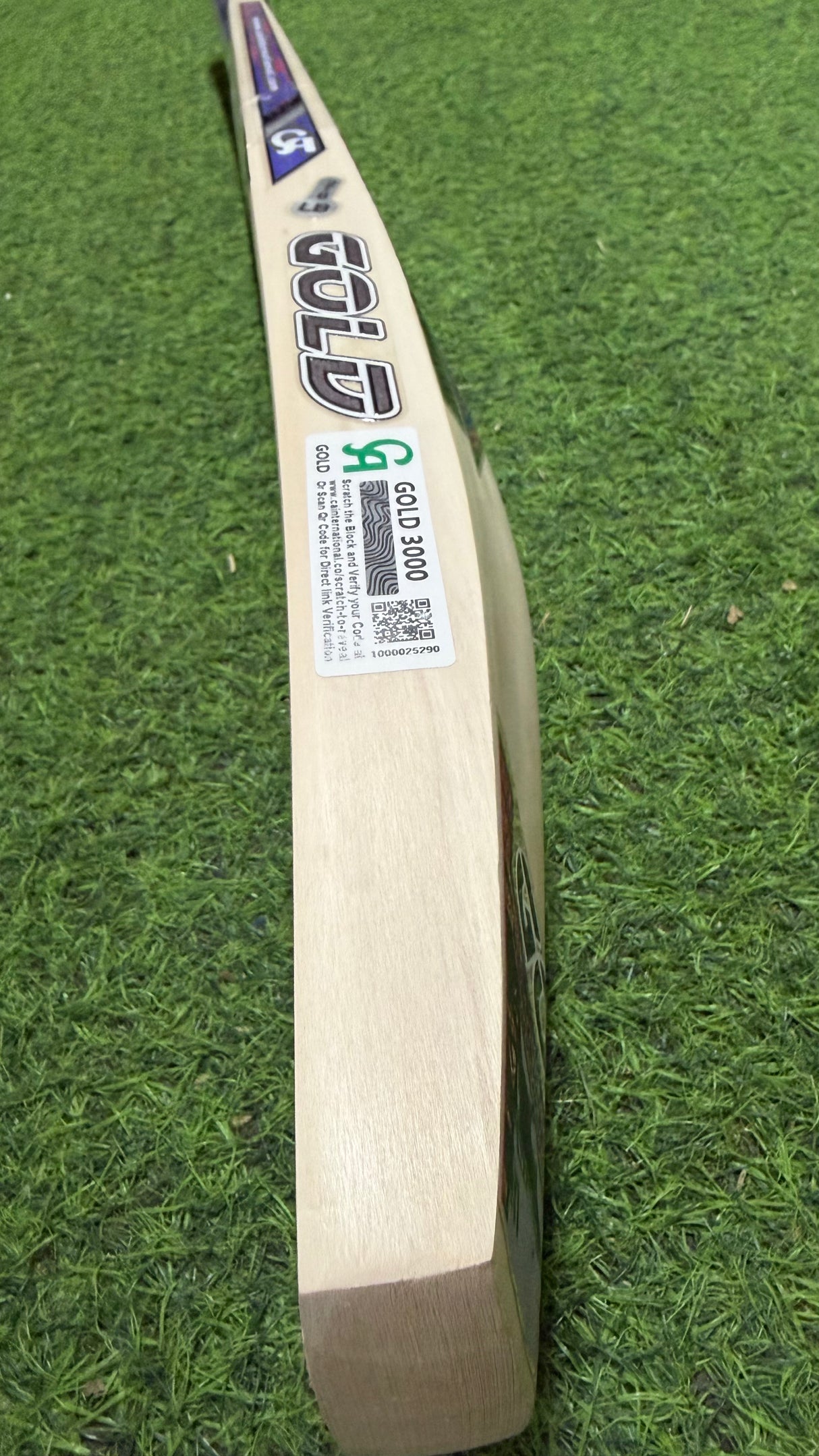 CA Gold 3000 English Willow Cricket bat | 6 Grains - 1190g - 2.7 lb