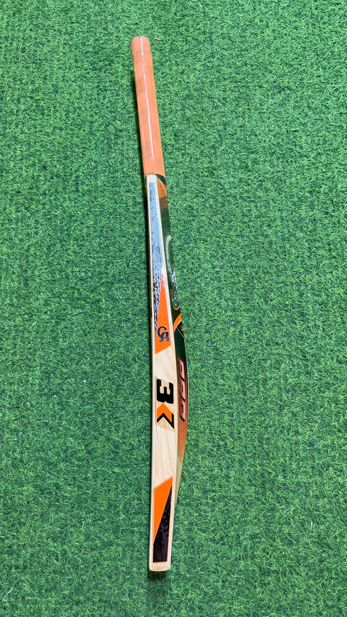 CA PRO 3k English Willow Cricket bat | Tight Grains 1275g | 2.8 lb