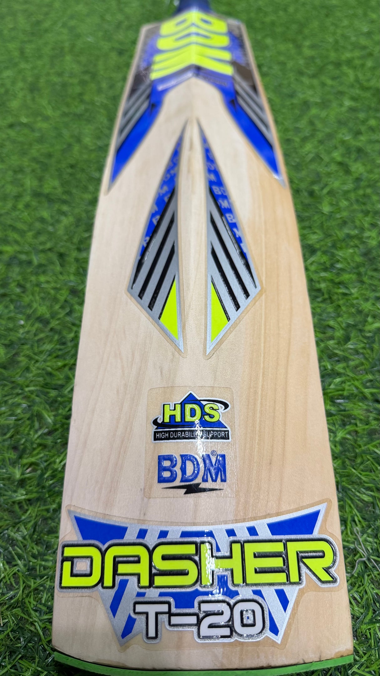 BDM Dasher T20 - Kashmir Willow Cricket Bat -1250G