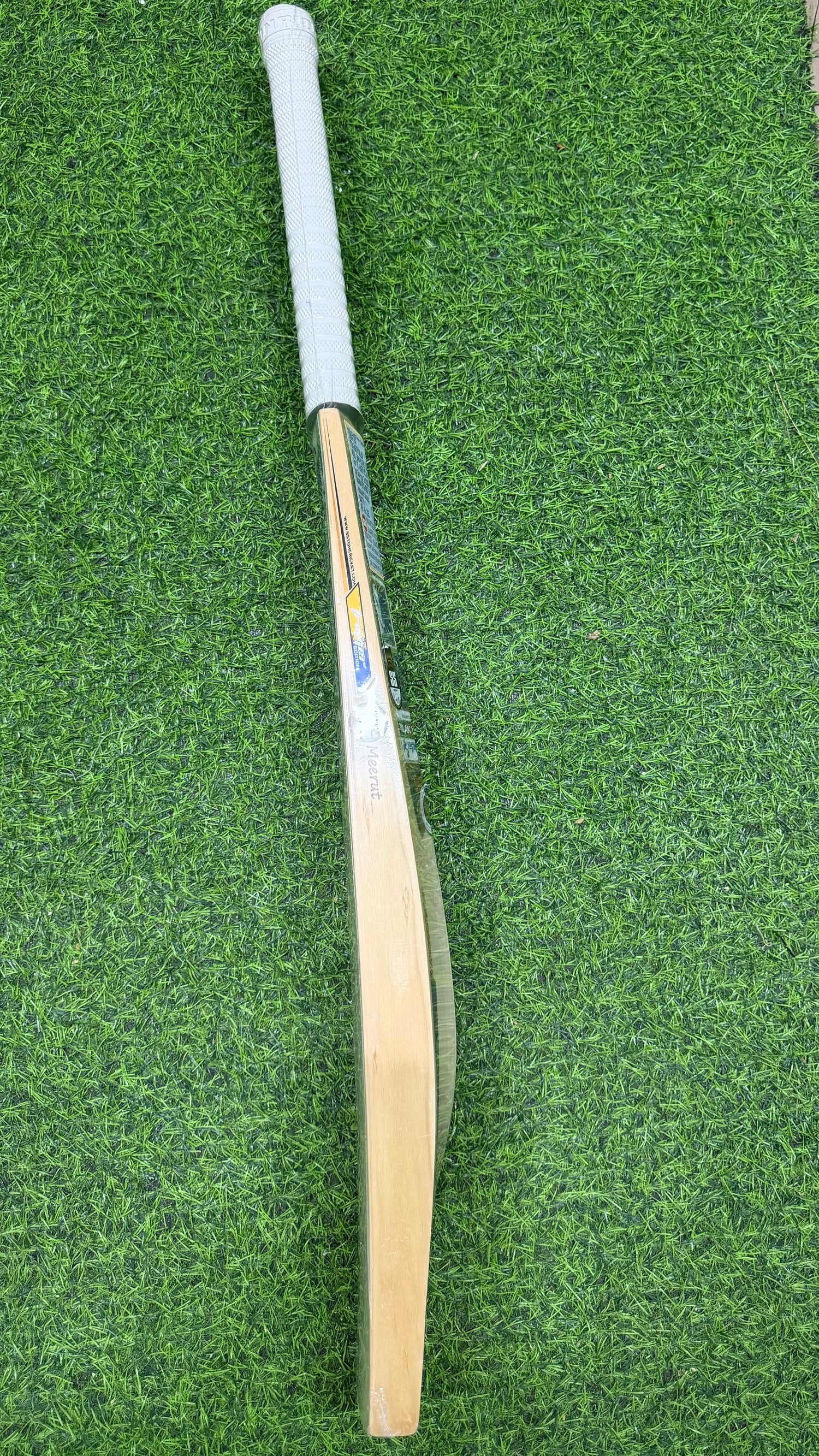 SS Gama Players Tilak Varma Edition English willow Cricket Bat - 7 Grains - 1165g