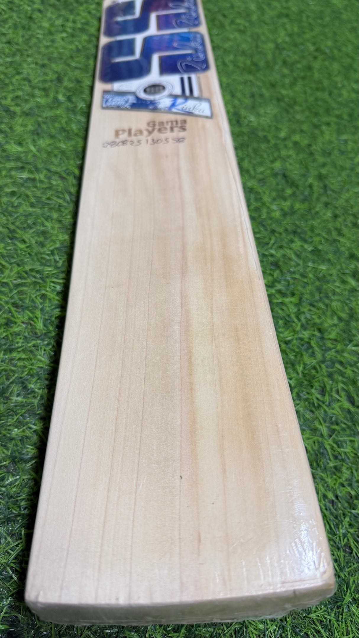 SS Gama Player Rinku Singh English Willow Cricket Bat Size SH - 1175g 7Grains