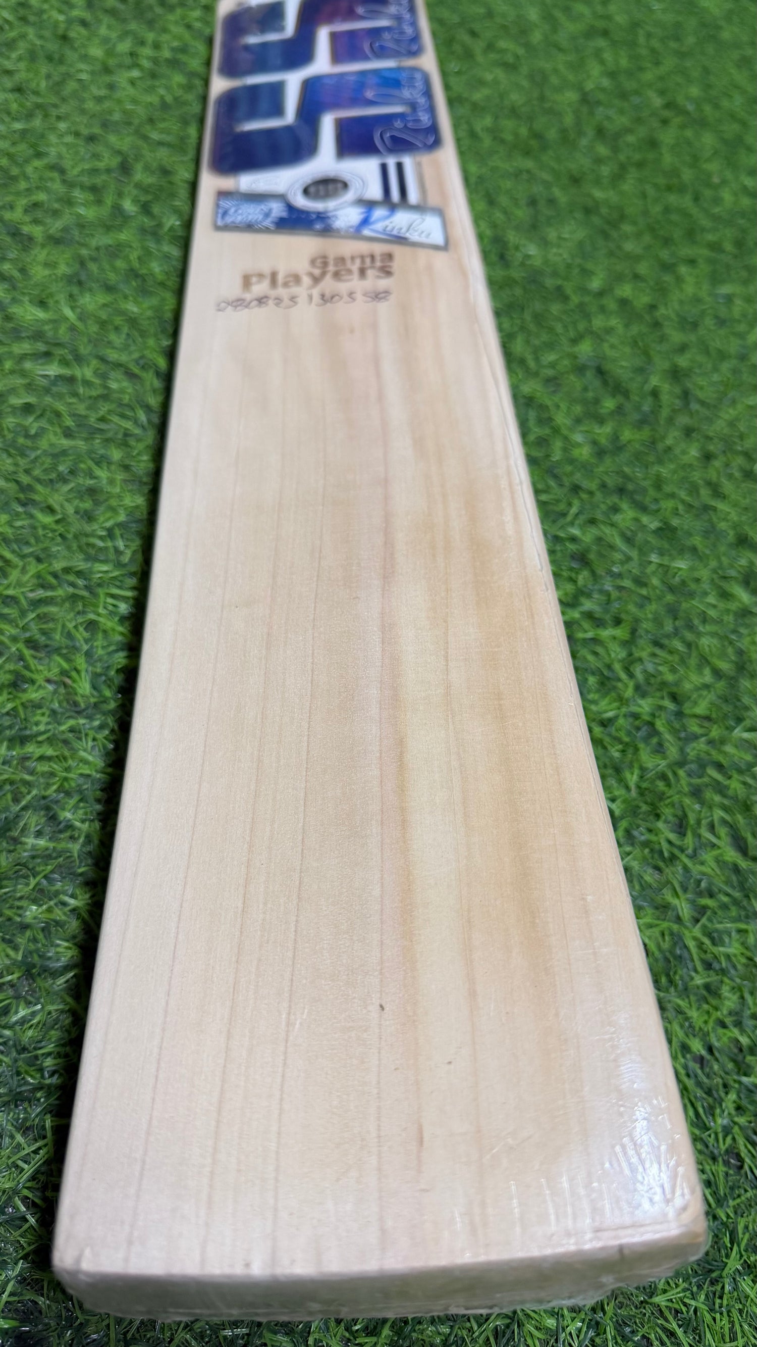 SS Gama Player Rinku Singh English Willow Cricket Bat Size SH - 1175g 7Grains