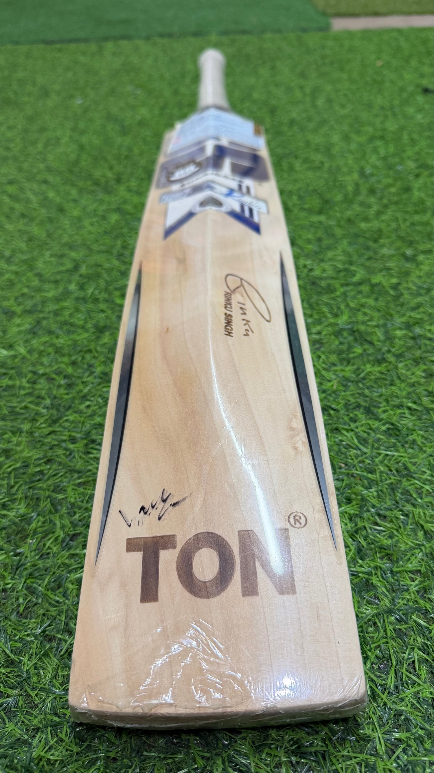 SS Gama Player Rinku Singh English Willow Cricket Bat Size SH - 1175g 7Grains