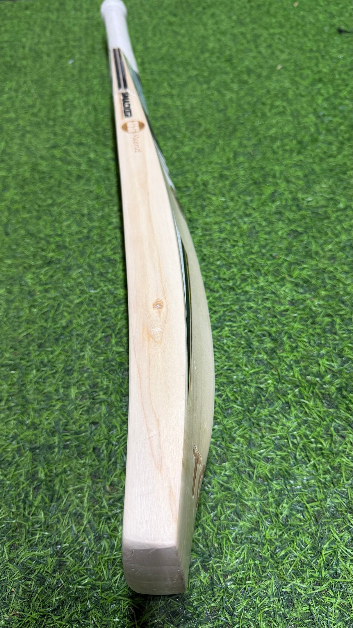 SS SMACKER SIGNATURE Premium English willow Cricket Bat - 5 Grains - 1160g