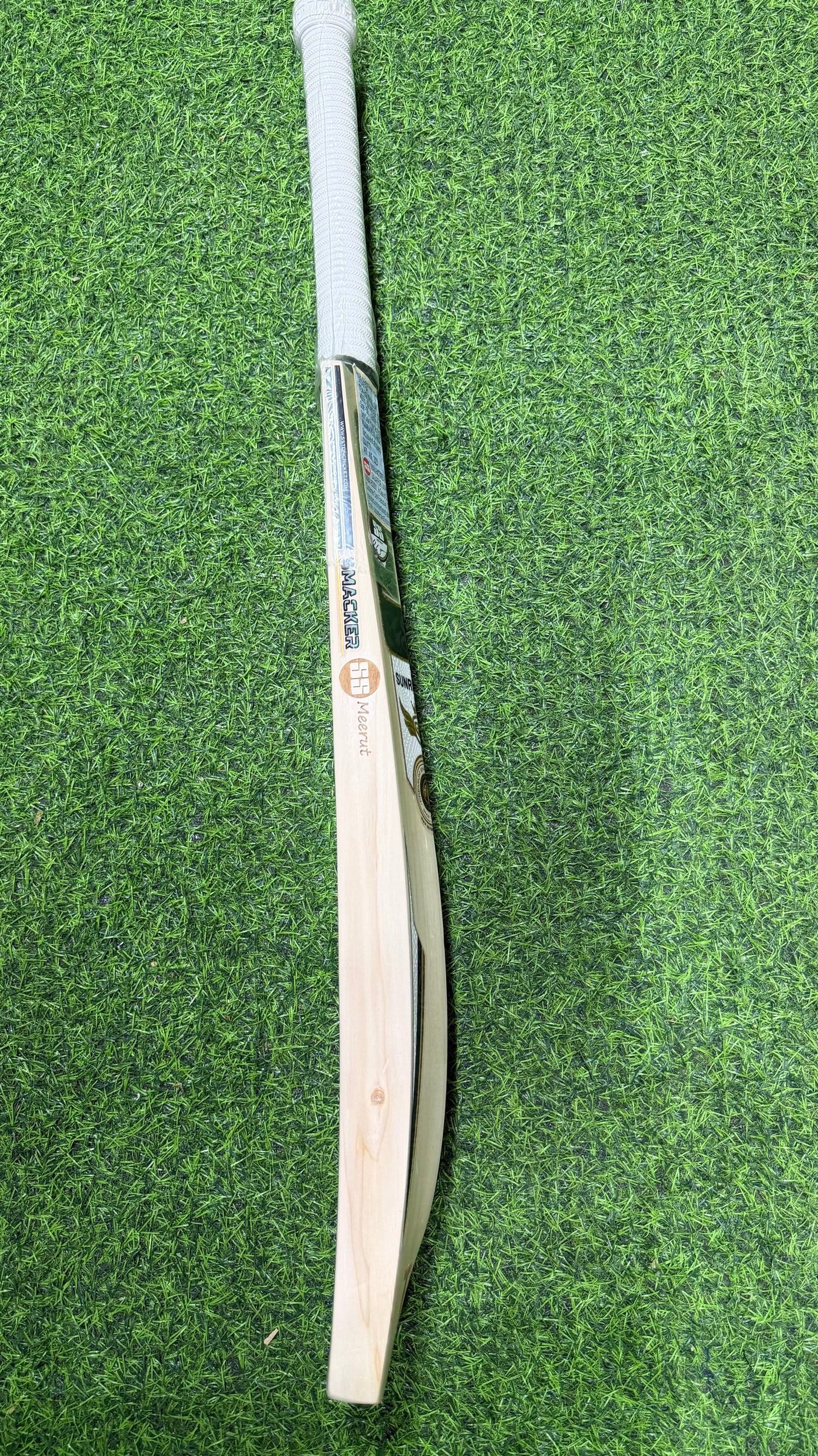 SS SMACKER SIGNATURE Premium English willow Cricket Bat - 5 Grains - 1160g