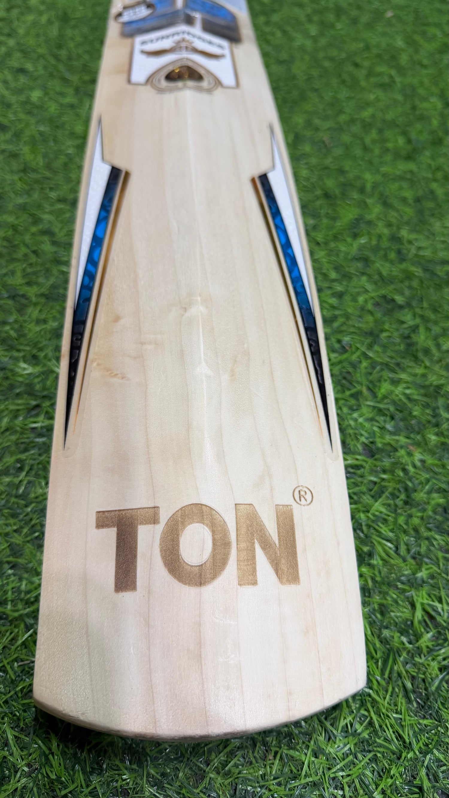SS SMACKER BLASTER Premium English willow Cricket Bat - 7 Grains - 1170g