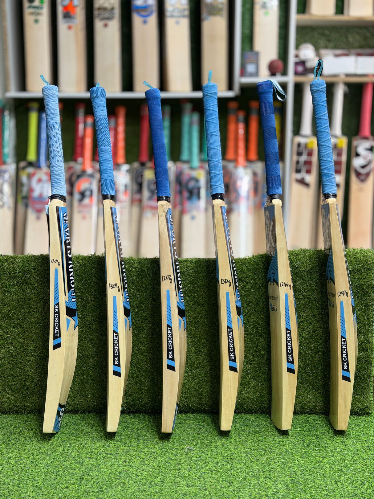 Sports knight 7Star Hard Tennis Cricket bat- Rawalakot Willow