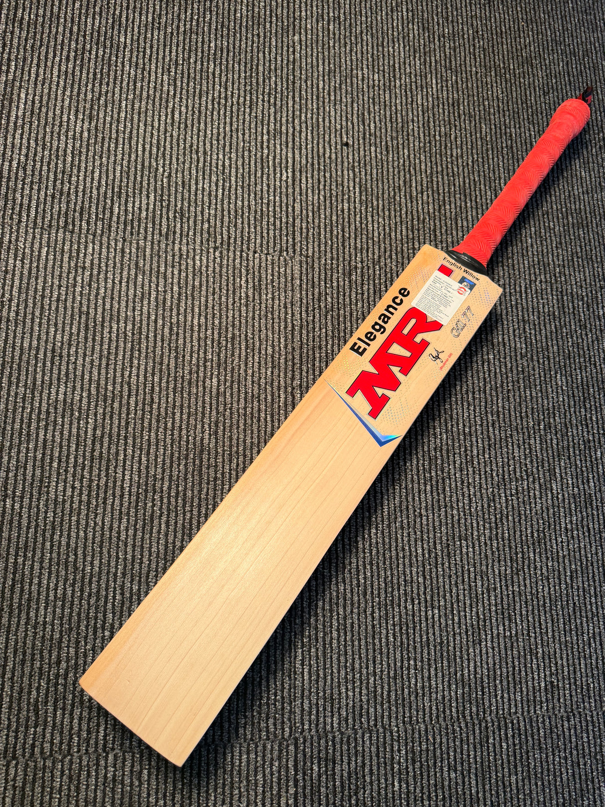 MRF Elegance Gill 77 Edition English Willow Cricket Bat -7 Grains 1204g 2.7 lb