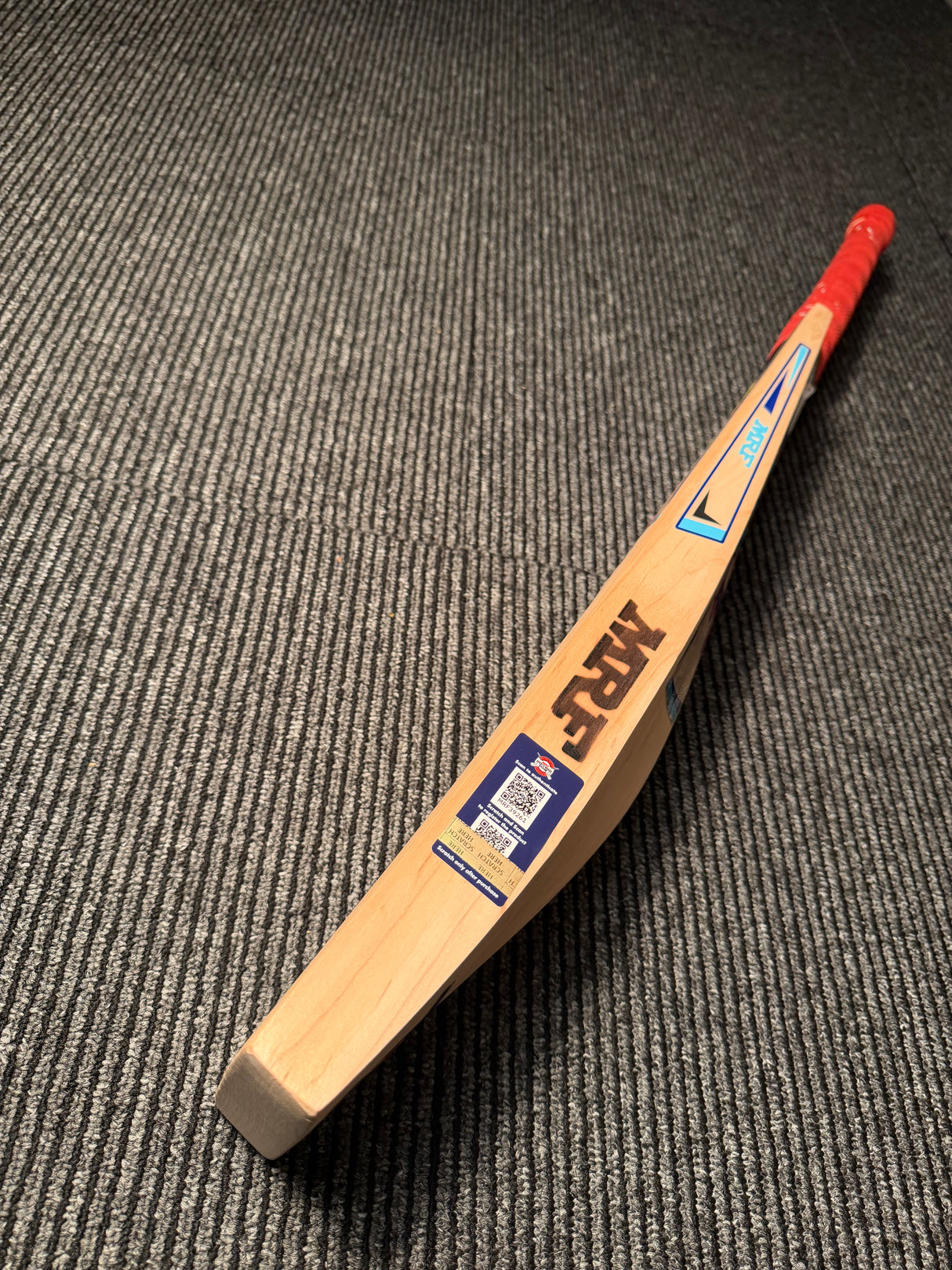 MRF Power VK 18 English Willow Cricket Bat - 11 Grains 1140 grams