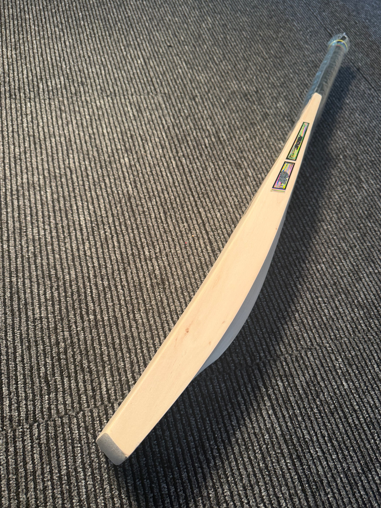GM Psyche 404 English Willow Cricket Bat -7 Grains / 1180g /2.7lb-SH