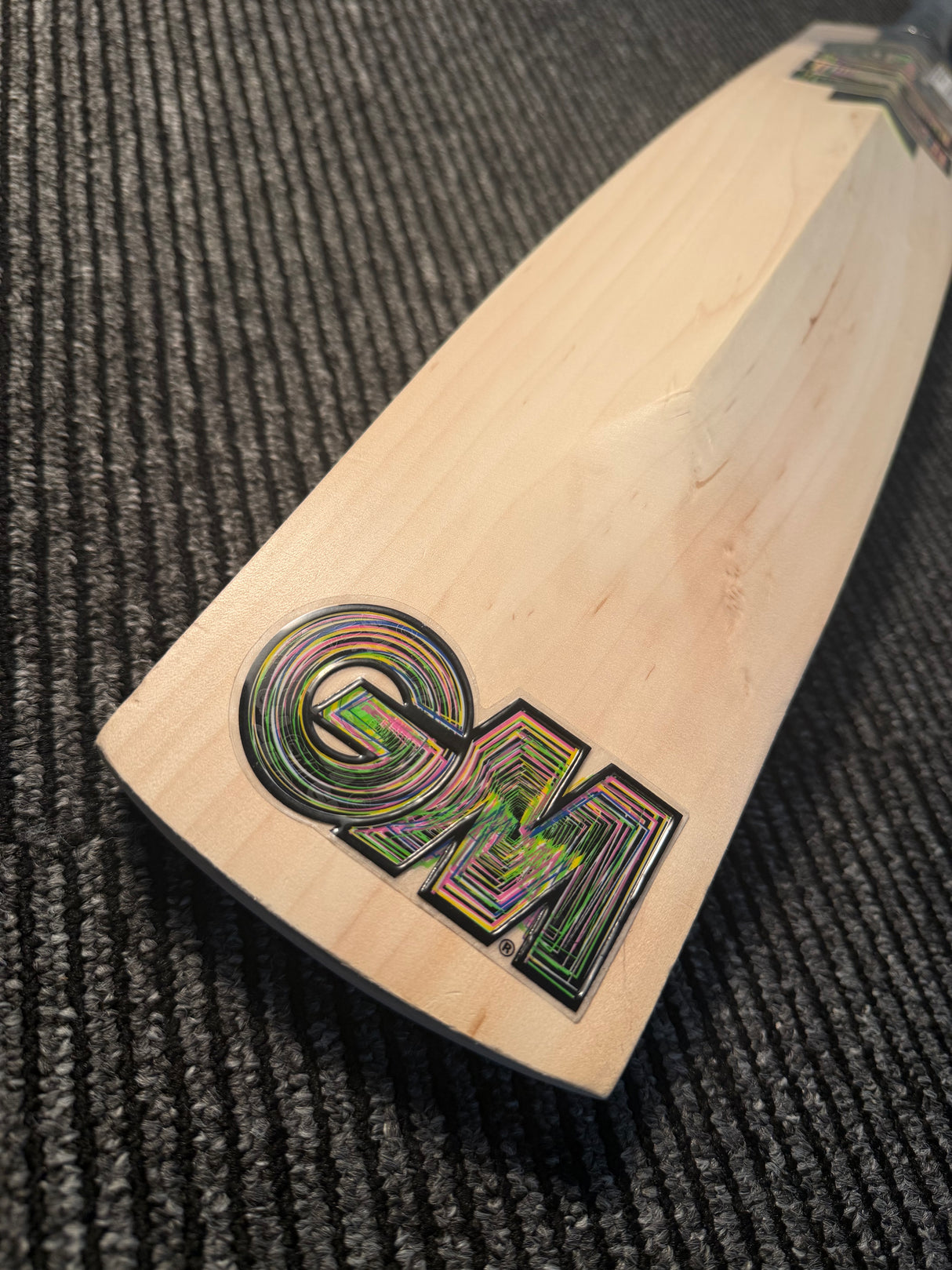GM Psyche 404 English Willow Cricket Bat -7 Grains / 1180g /2.7lb-SH