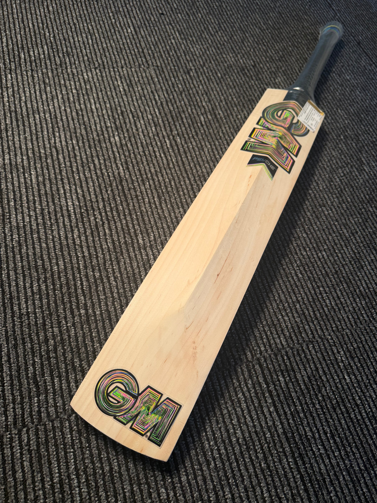 GM Psyche 404 English Willow Cricket Bat -7 Grains / 1180g /2.7lb-SH