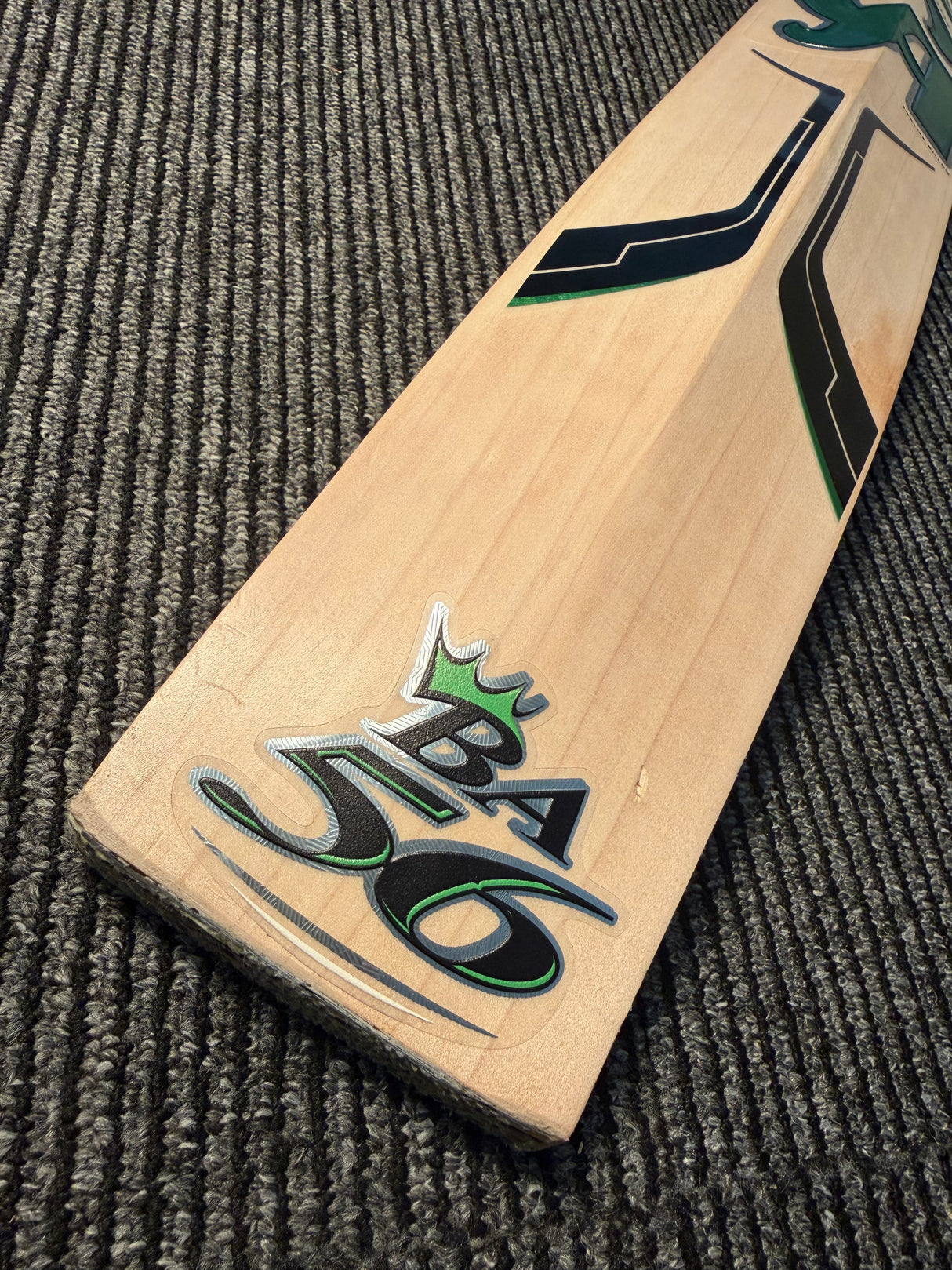 CA BA 56 Babar Azam Cricket Bat – 2025 Model-1180g-7grains