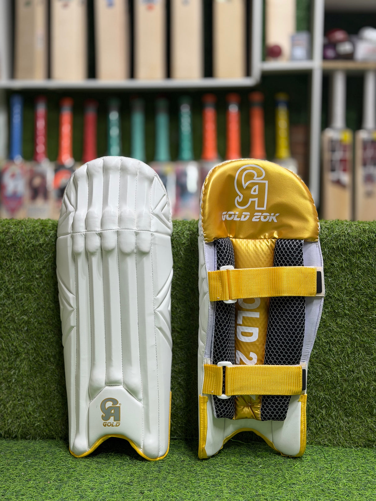 CA Gold 20K Cricket Keeping Pads