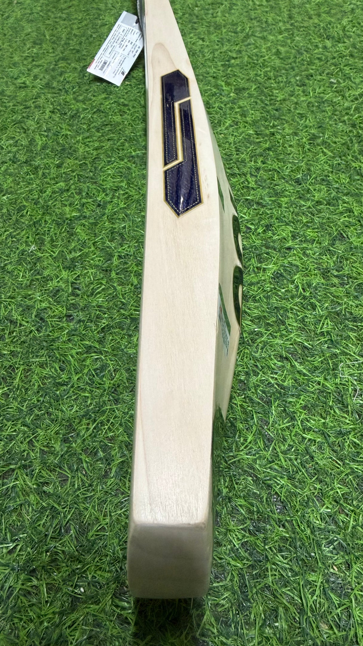 NB New Balance DC-700i Pro English willow Cricket Bat - 6 Grains -1165g-2.6lb