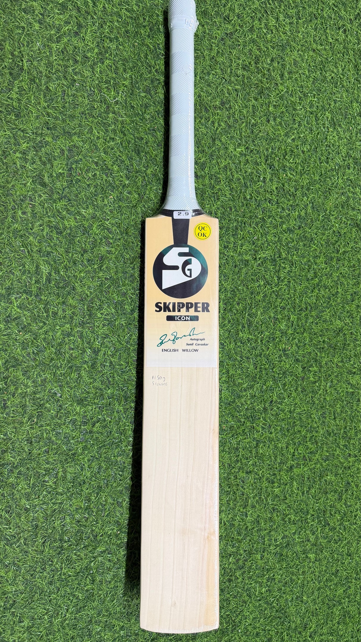 SG Skipper Icon | English willow Cricket Bat -1150g- 5 Grains