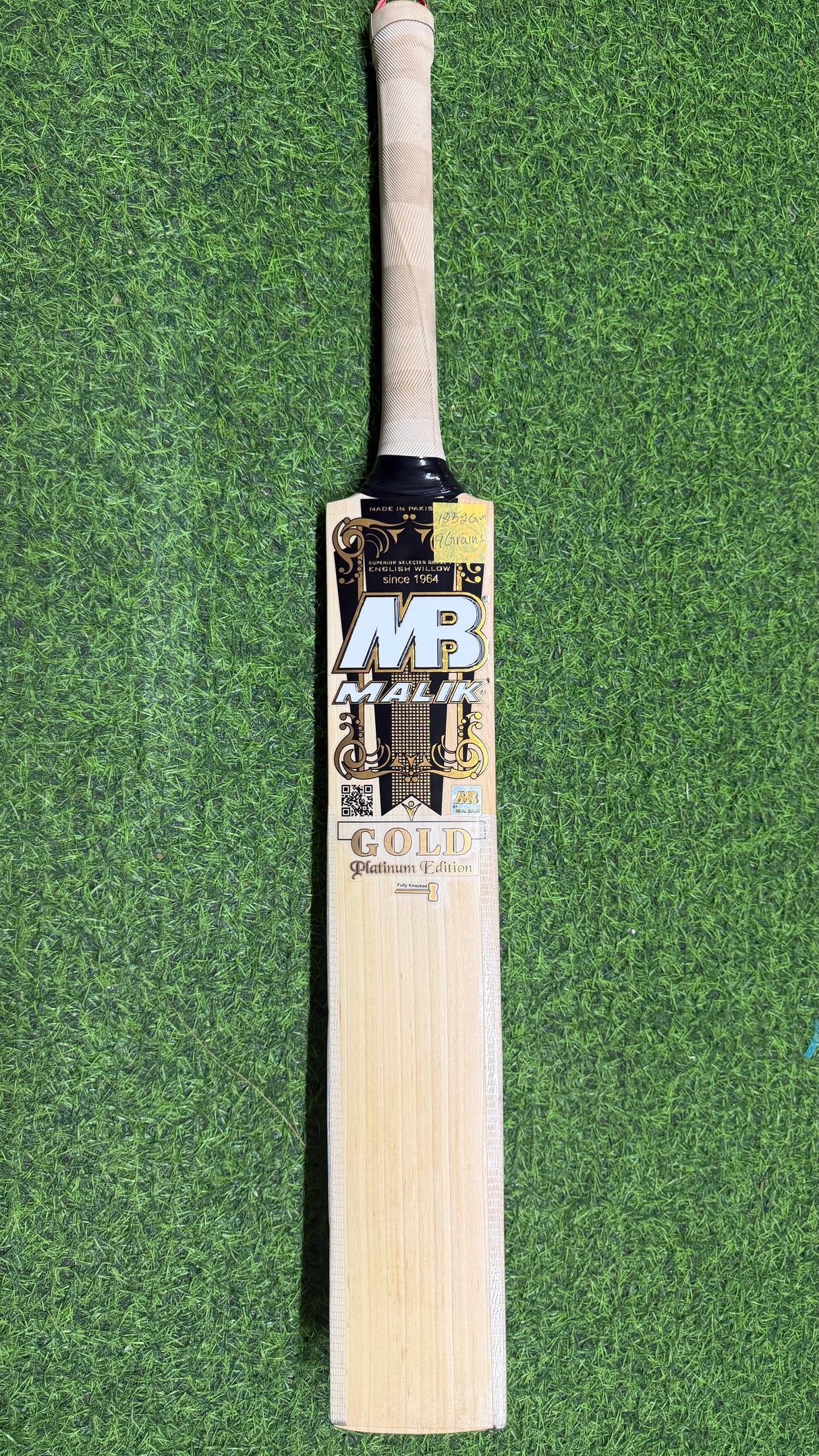 MB MALIK GOLD PLATINUM English Willow Cricket Bat 9 Grains -1252g